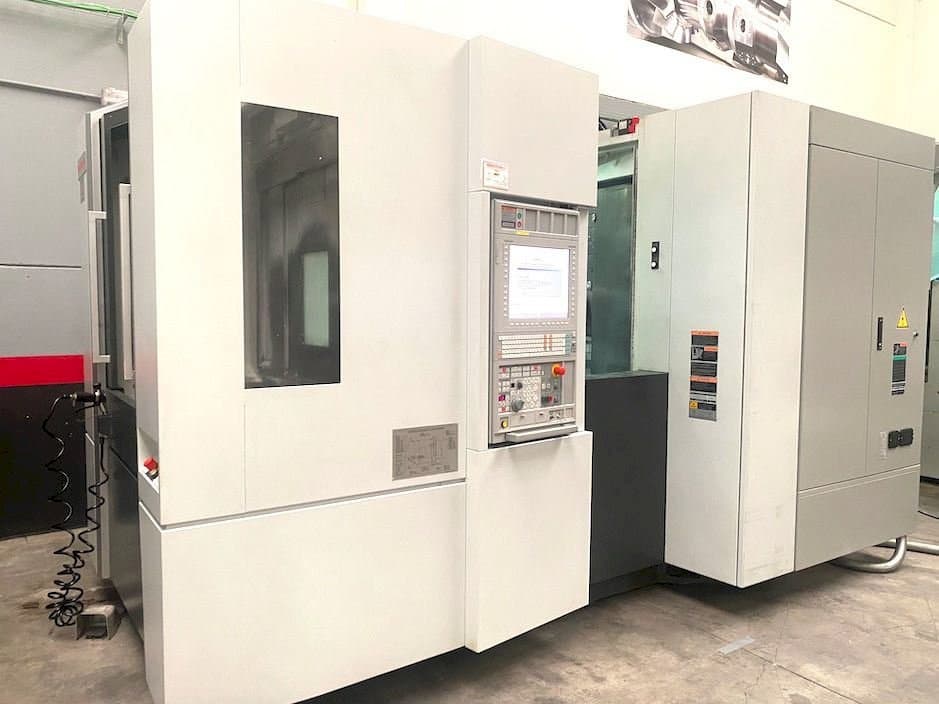 MORI SEIKI NH 5000 DCG Mašinos vaizdas iš priekio