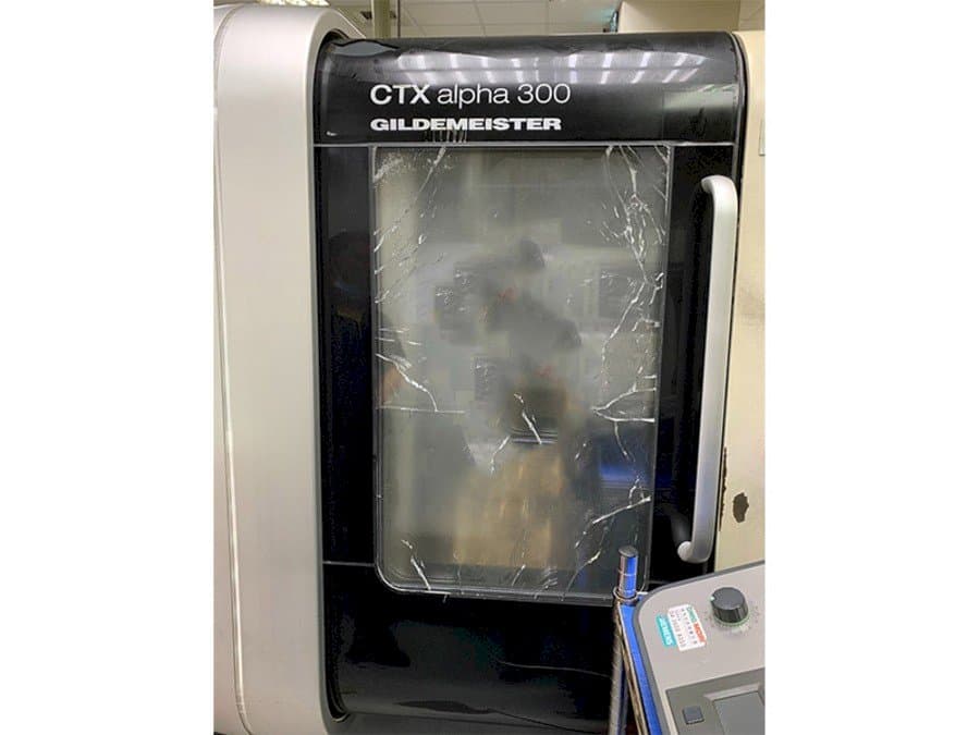 Gildemeister CTX Alpha 300 V4 Mašinos vaizdas iš priekio