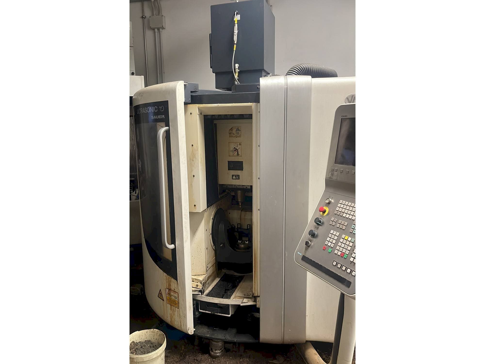 DMG ultrasonic 10 sauer Mašinos vaizdas iš priekio