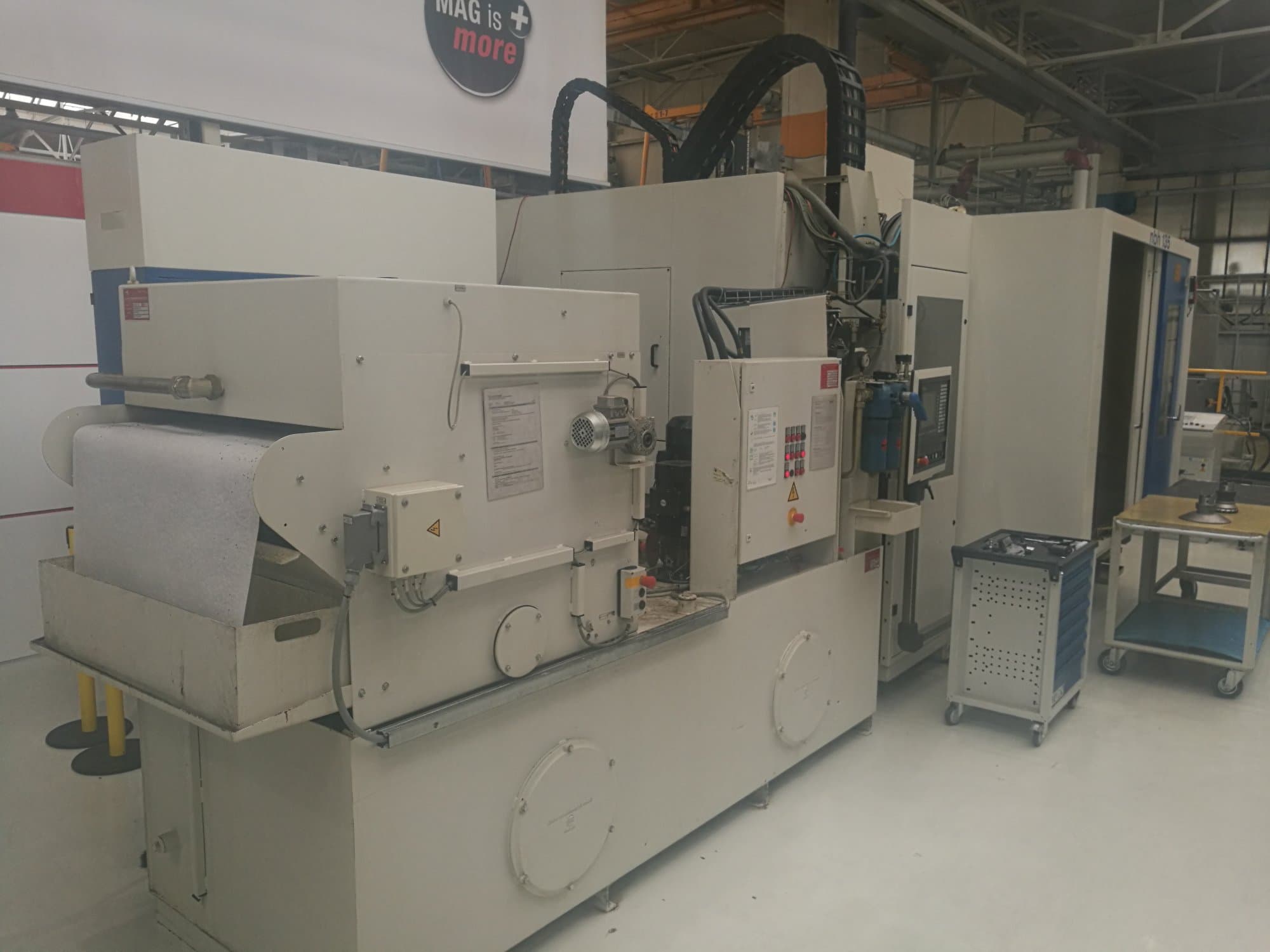 Hueller Hille NBH 135 Mašinos kairės pusės vaizdas