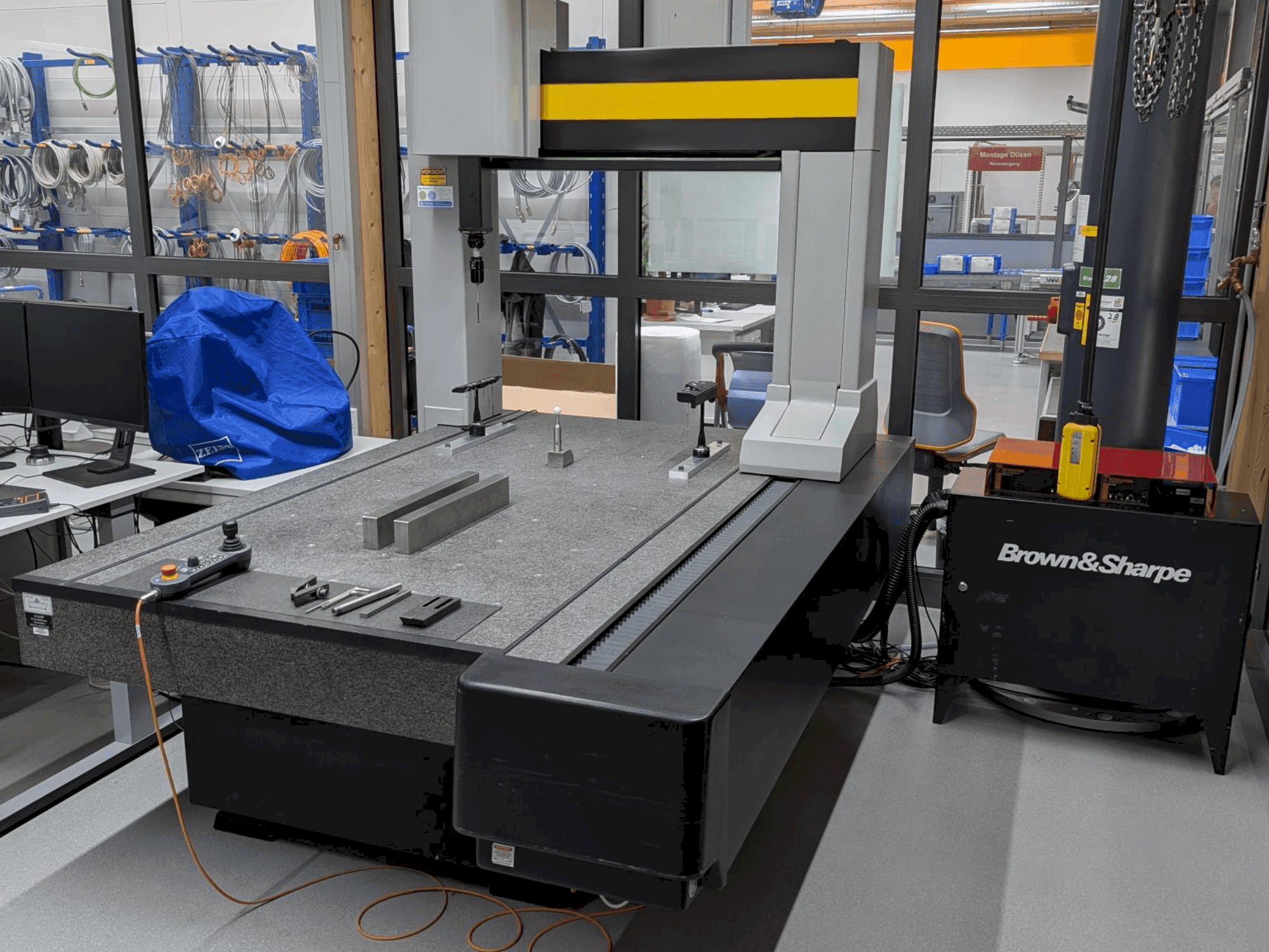 BROWN & SHARPE Chameleon Mašinos vaizdas iš priekio