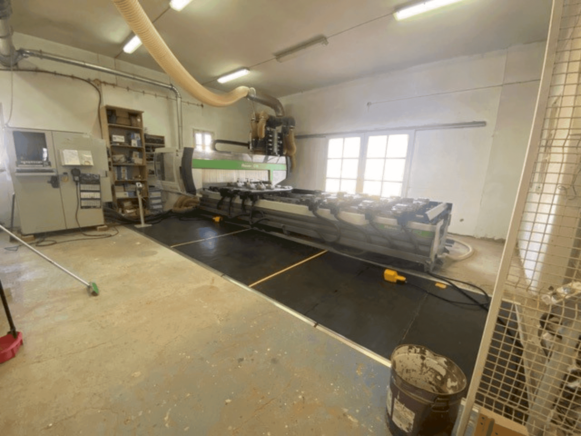 BIESSE ROVER C 9.50 Mašinos vaizdas iš priekio