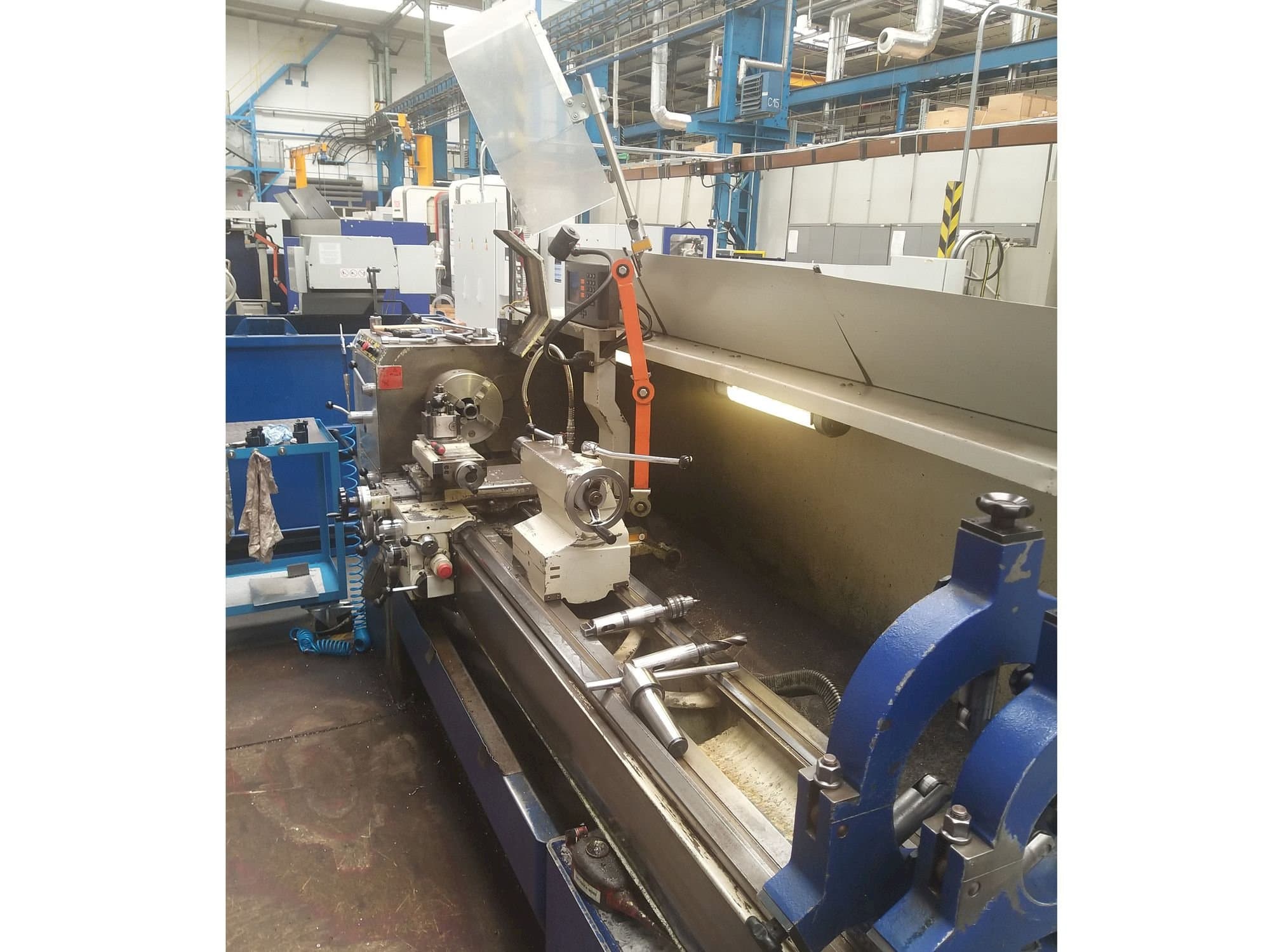 Weiler DA 260 AC Mašinos vaizdas iš dešinės pusės