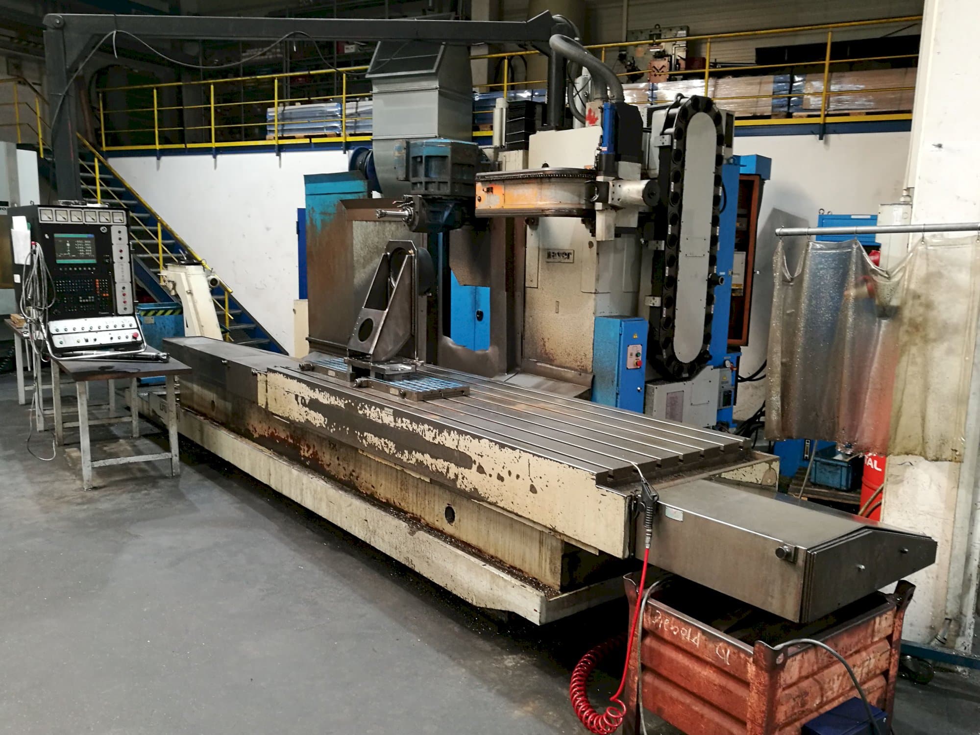 Zayer LFU 3000 Mašinos dešinės pusės vaizdas