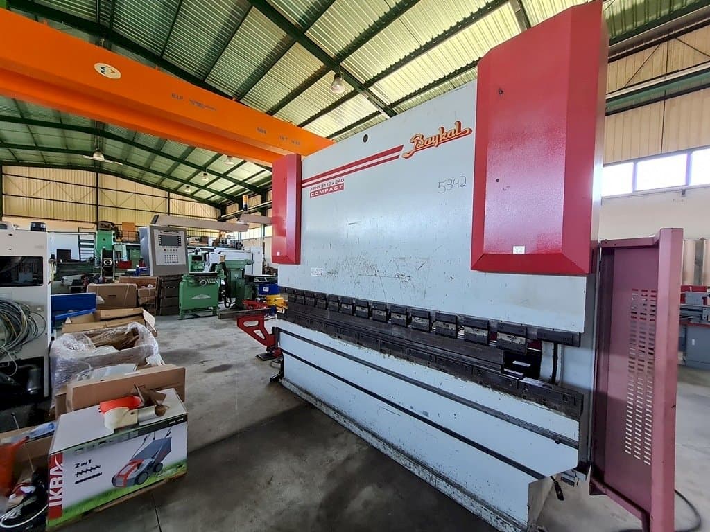 Baykal APHS 3112 x 240 Mašinos vaizdas iš priekio