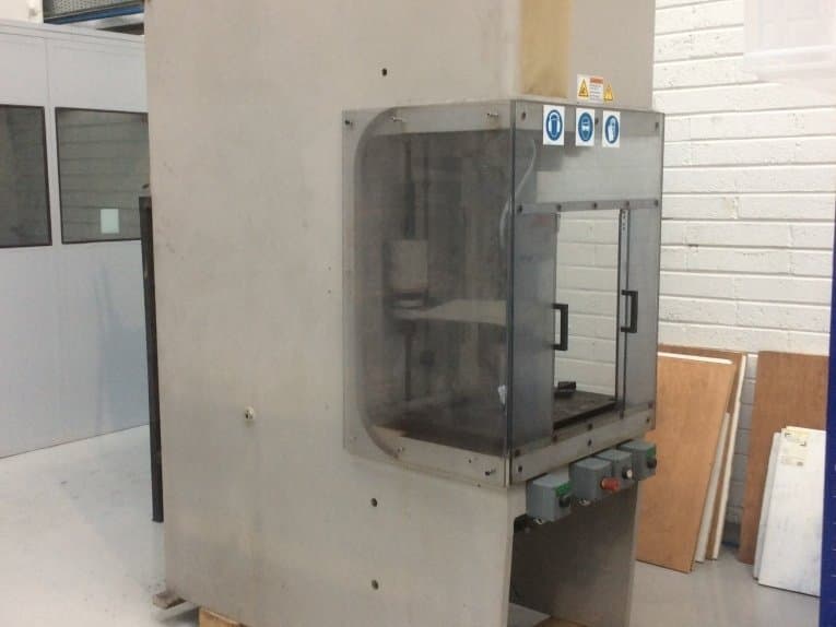 ABEX Dension FN50-30H-0592E Mašinos vaizdas iš priekio