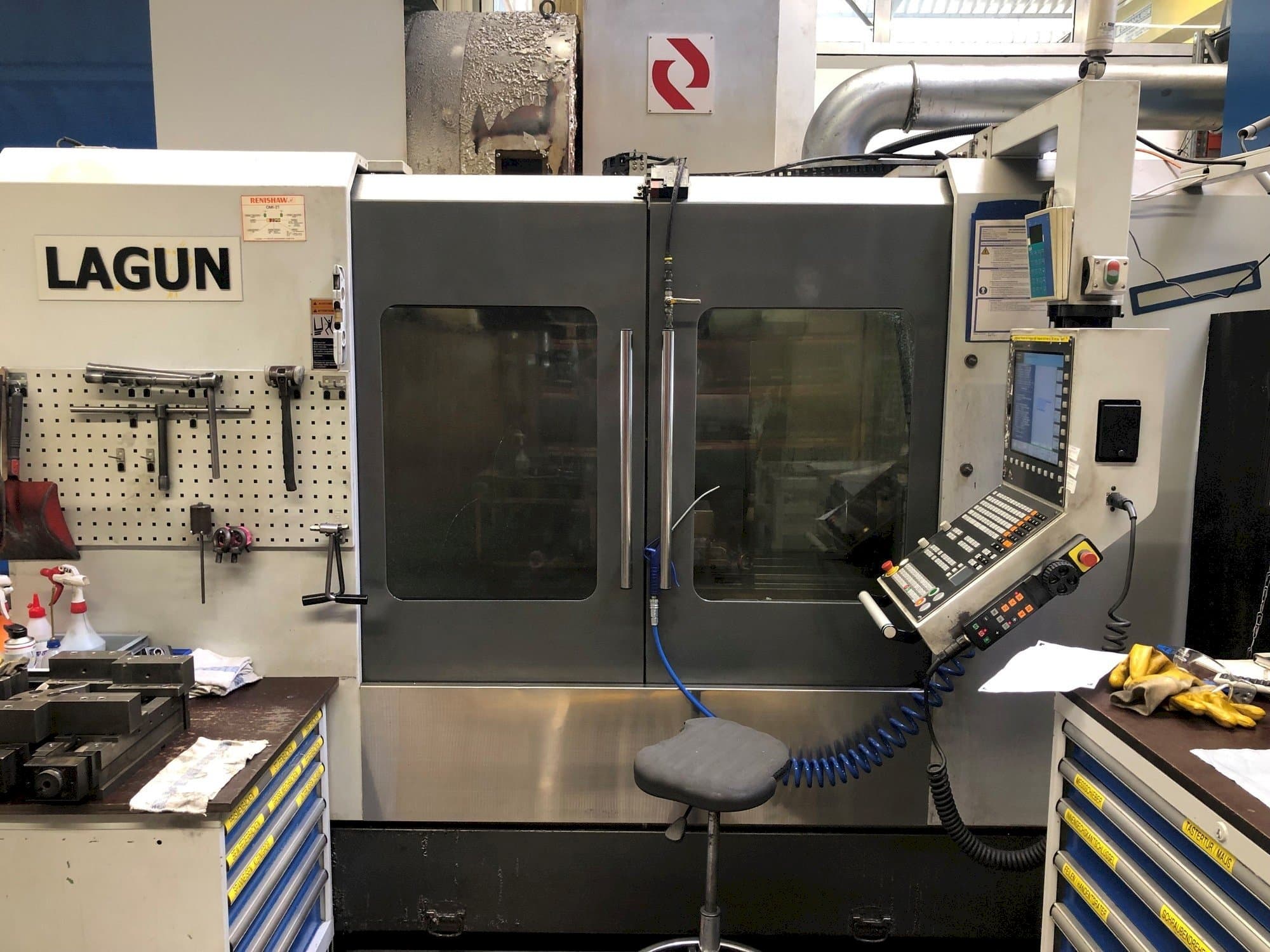 LAGUN L1400 Mašinos vaizdas iš priekio