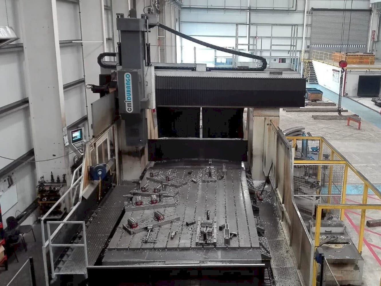 cmiDURANGO FPF310-5000 Mašinos vaizdas iš priekio