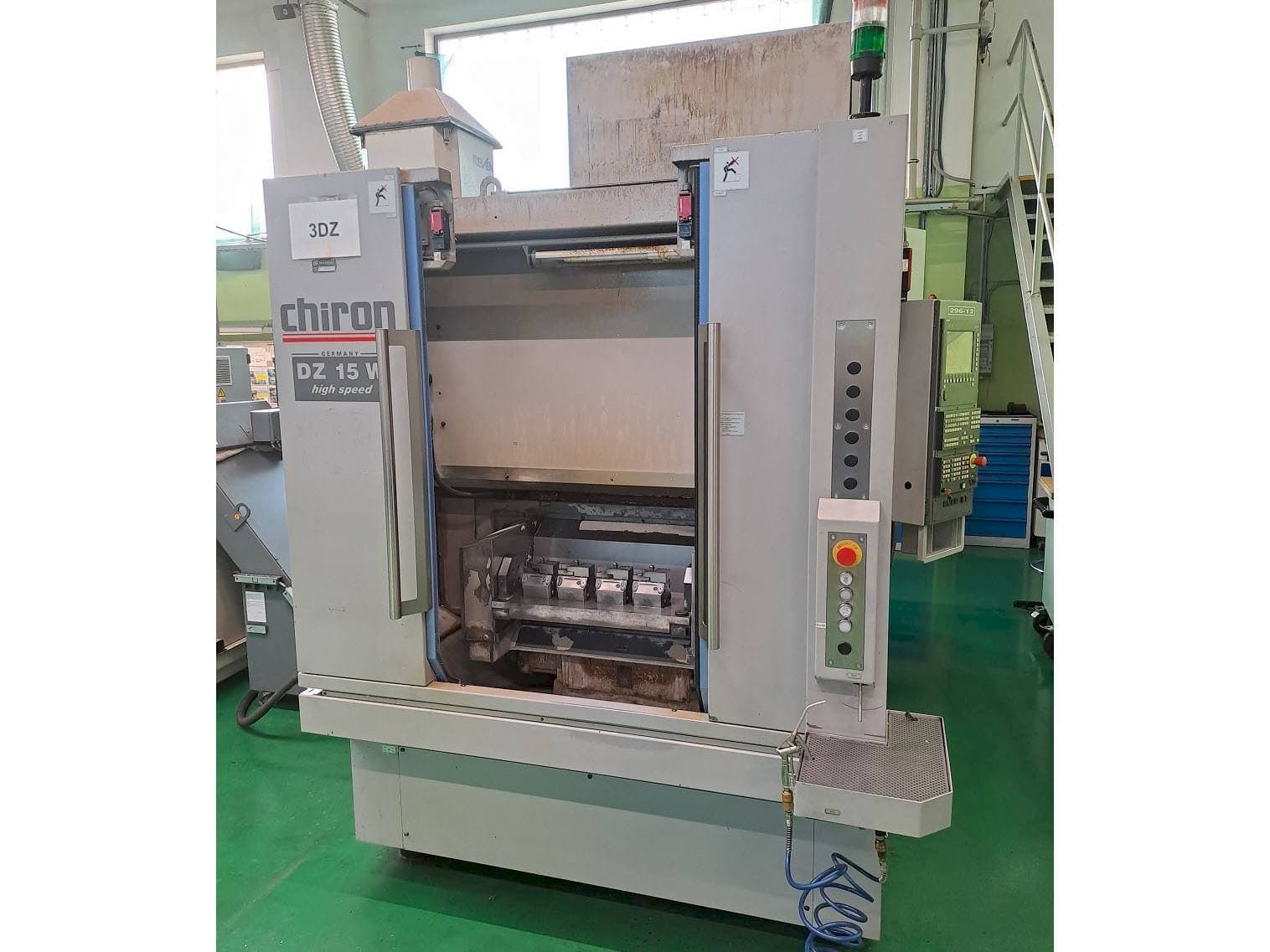 CHIRON DZ 15W HS Mašinos vaizdas iš priekio