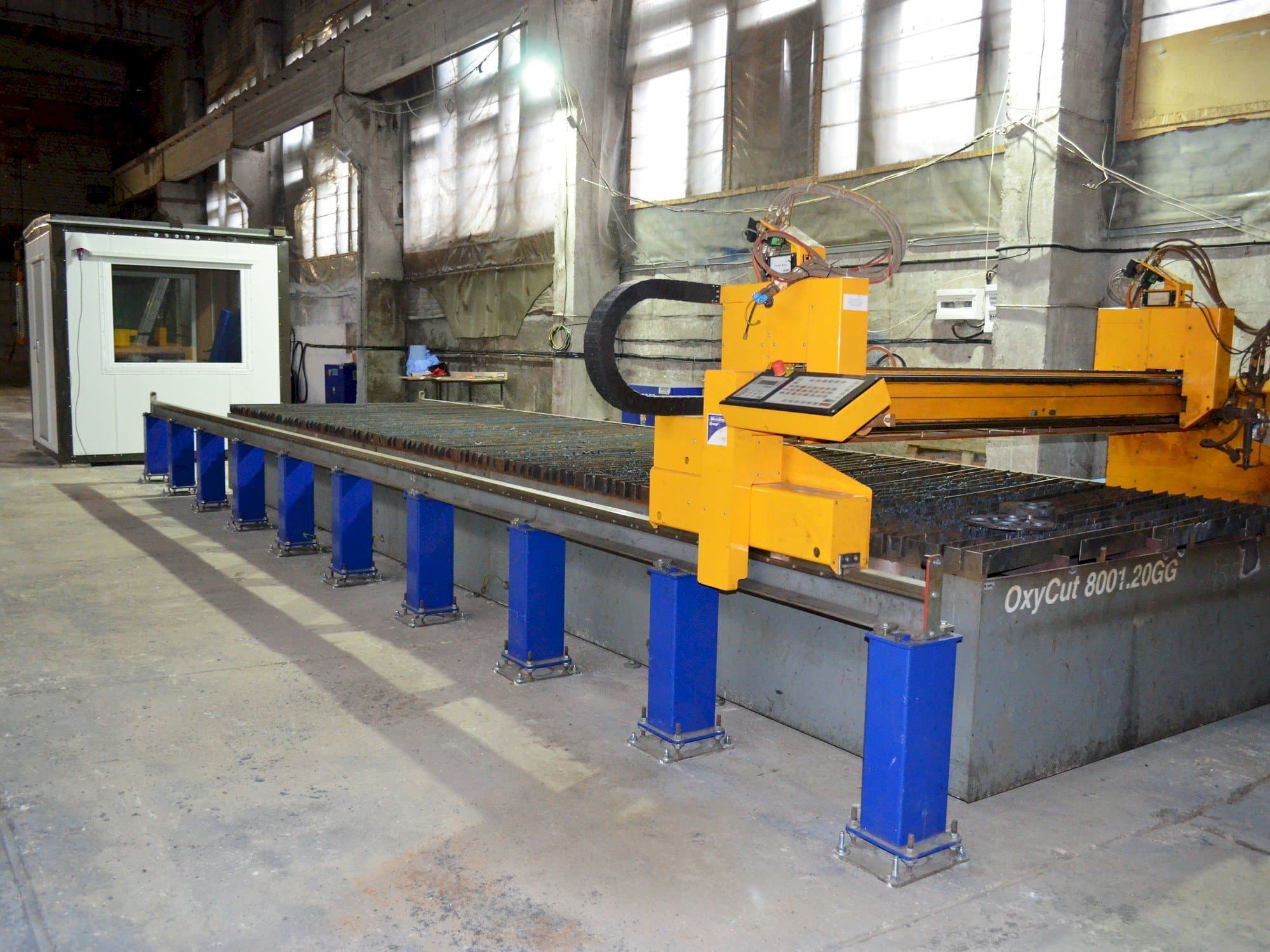 MicroStep OxyCut 8001 20GG Mašinos vaizdas iš priekio