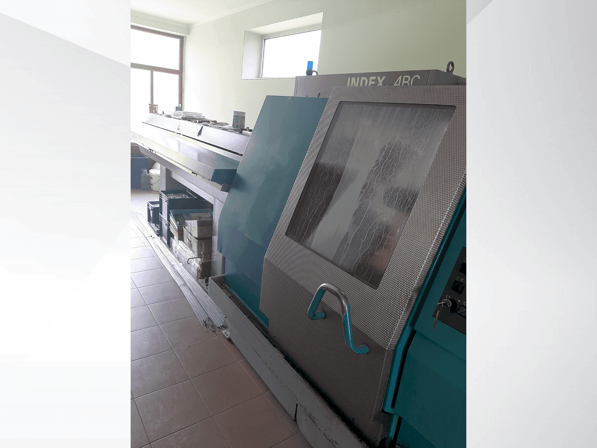 Index ABC 42 Mašinos vaizdas iš priekio