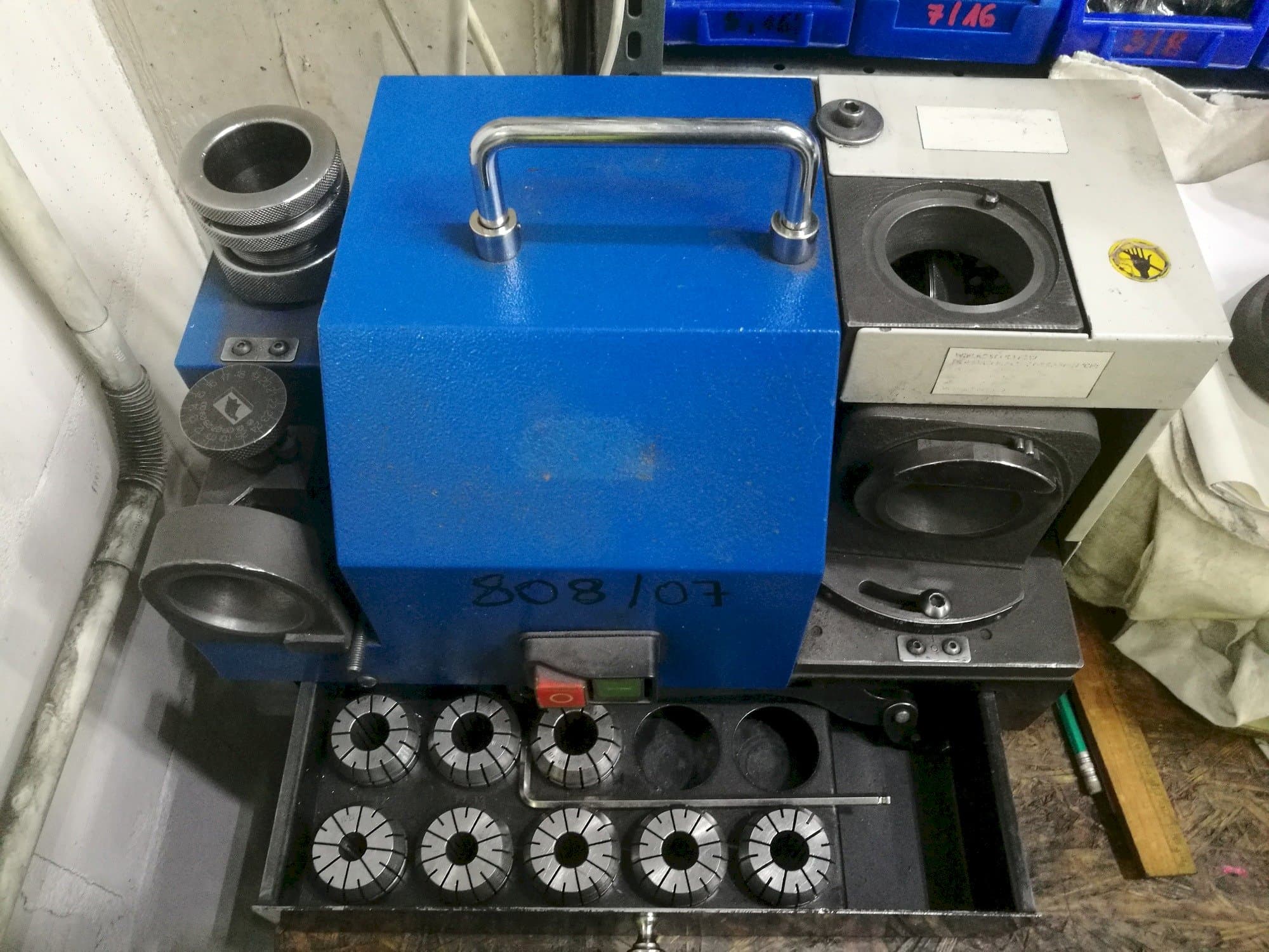 PAX 30 Mašinos vaizdas iš priekio