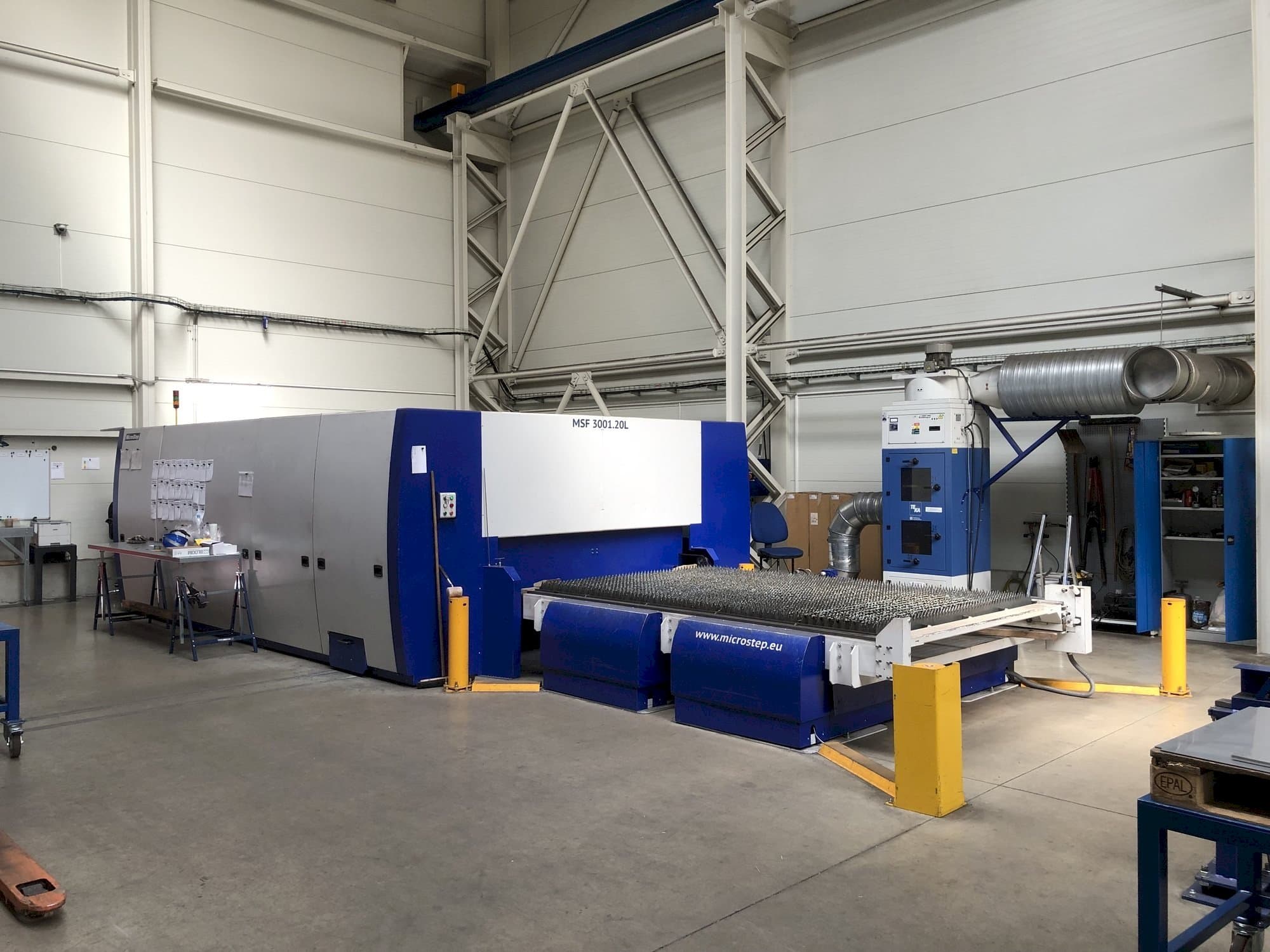 MicroStep MSF 3001.20L Mašinos vaizdas iš kairės pusės