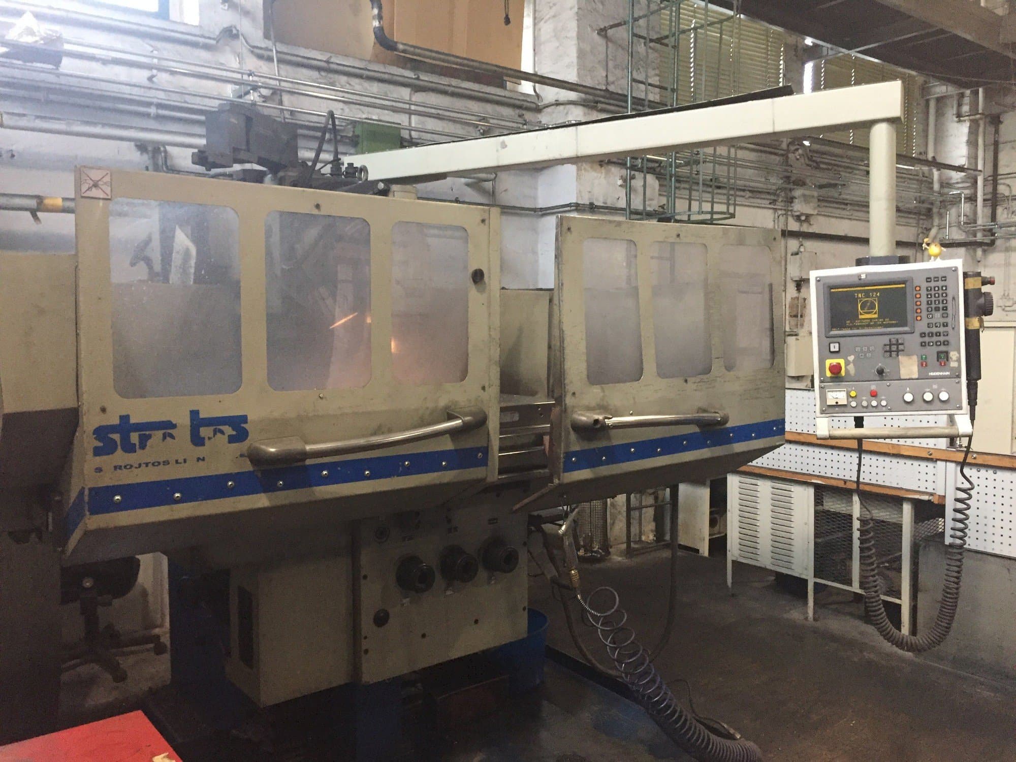 Strojtos  FGS 63 NCP Mašinos vaizdas iš priekio