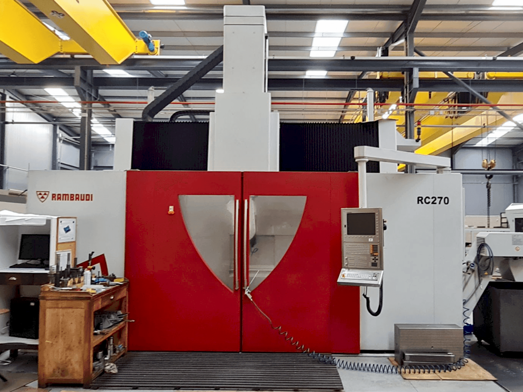 Rambaudi RC 270 Mašinos vaizdas iš priekio