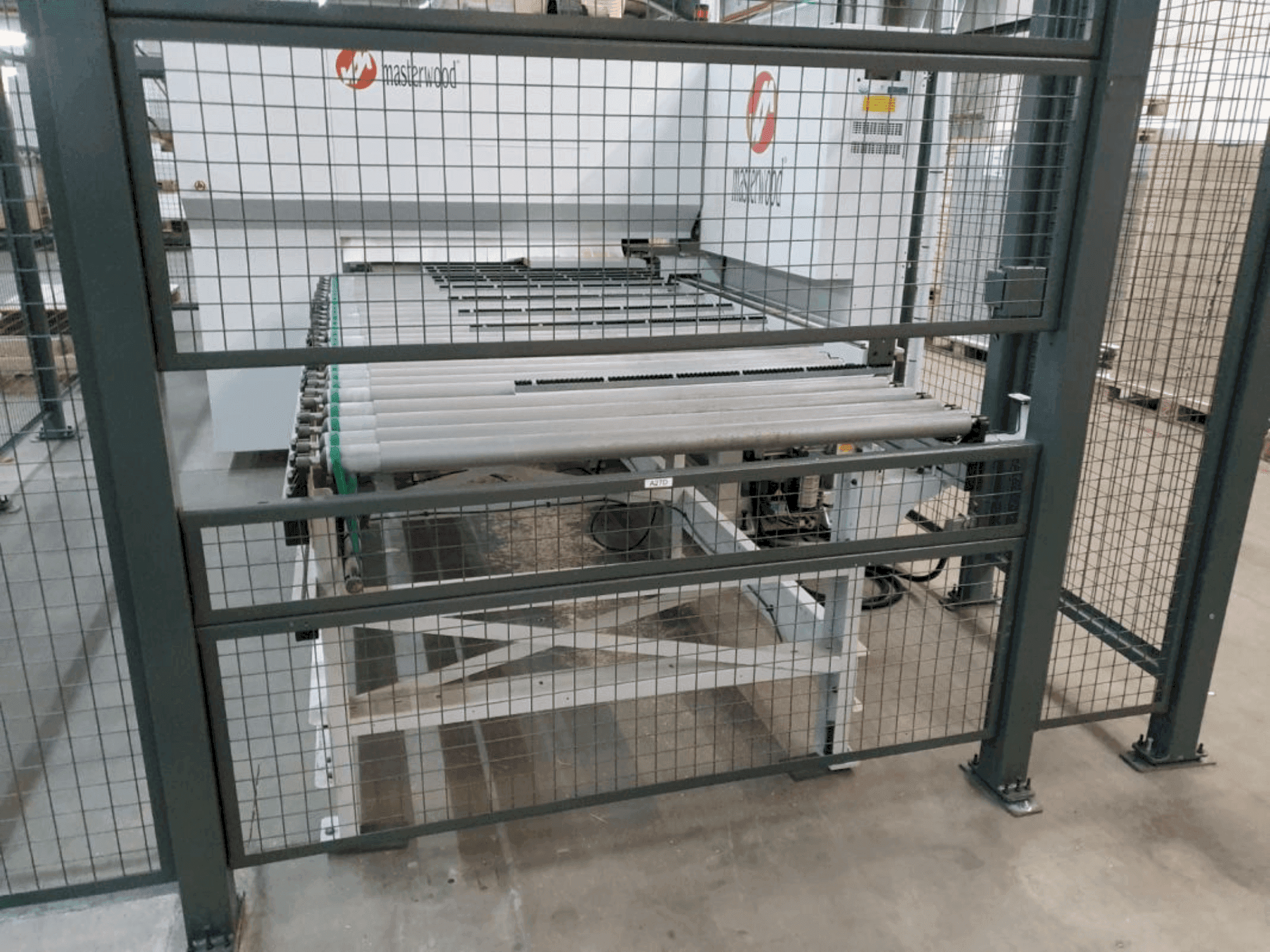 MASTERWOOD MASTERDRILL TF 600 SA Mašinos vaizdas iš priekio