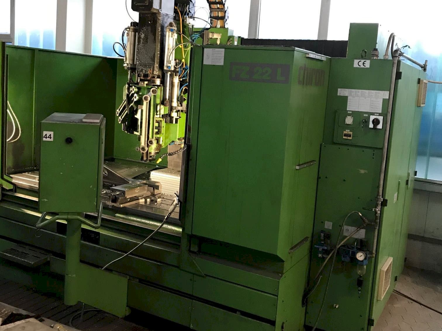 CHIRON FZ 22 L Mašinos vaizdas iš priekio