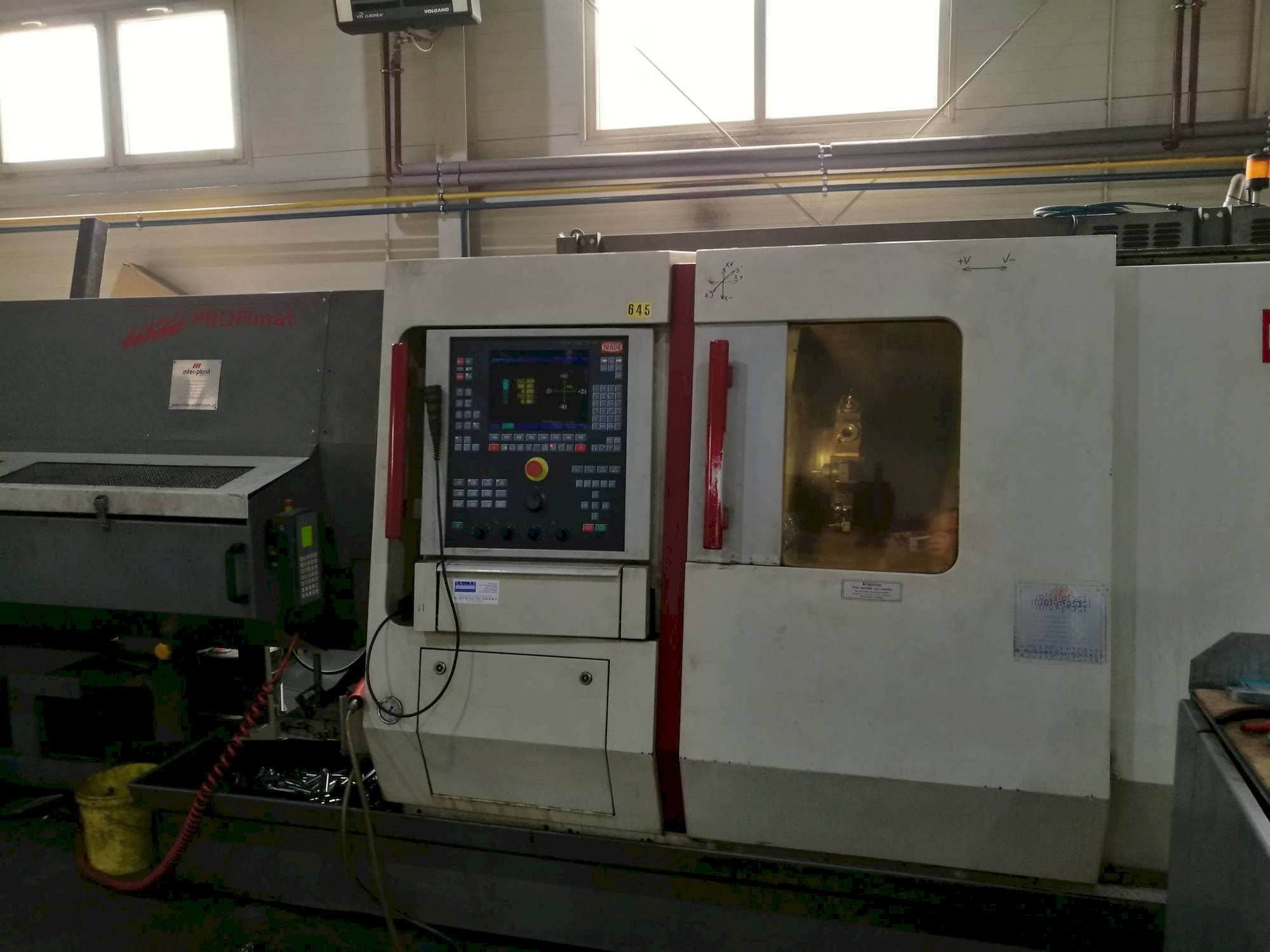 TRAUB TNC 42/65 Mašinos vaizdas iš priekio