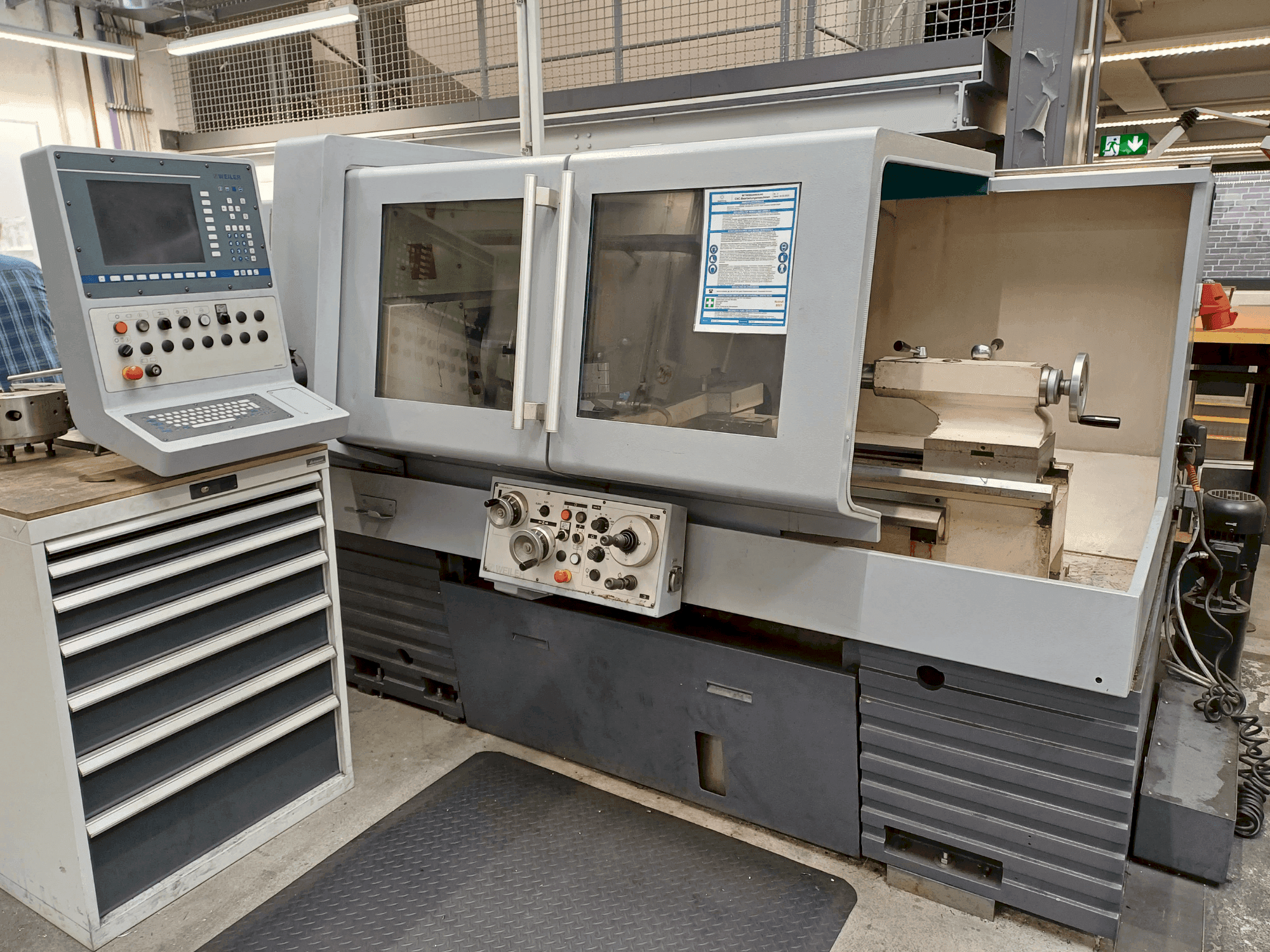 Weiler E40 Mašinos vaizdas iš priekio