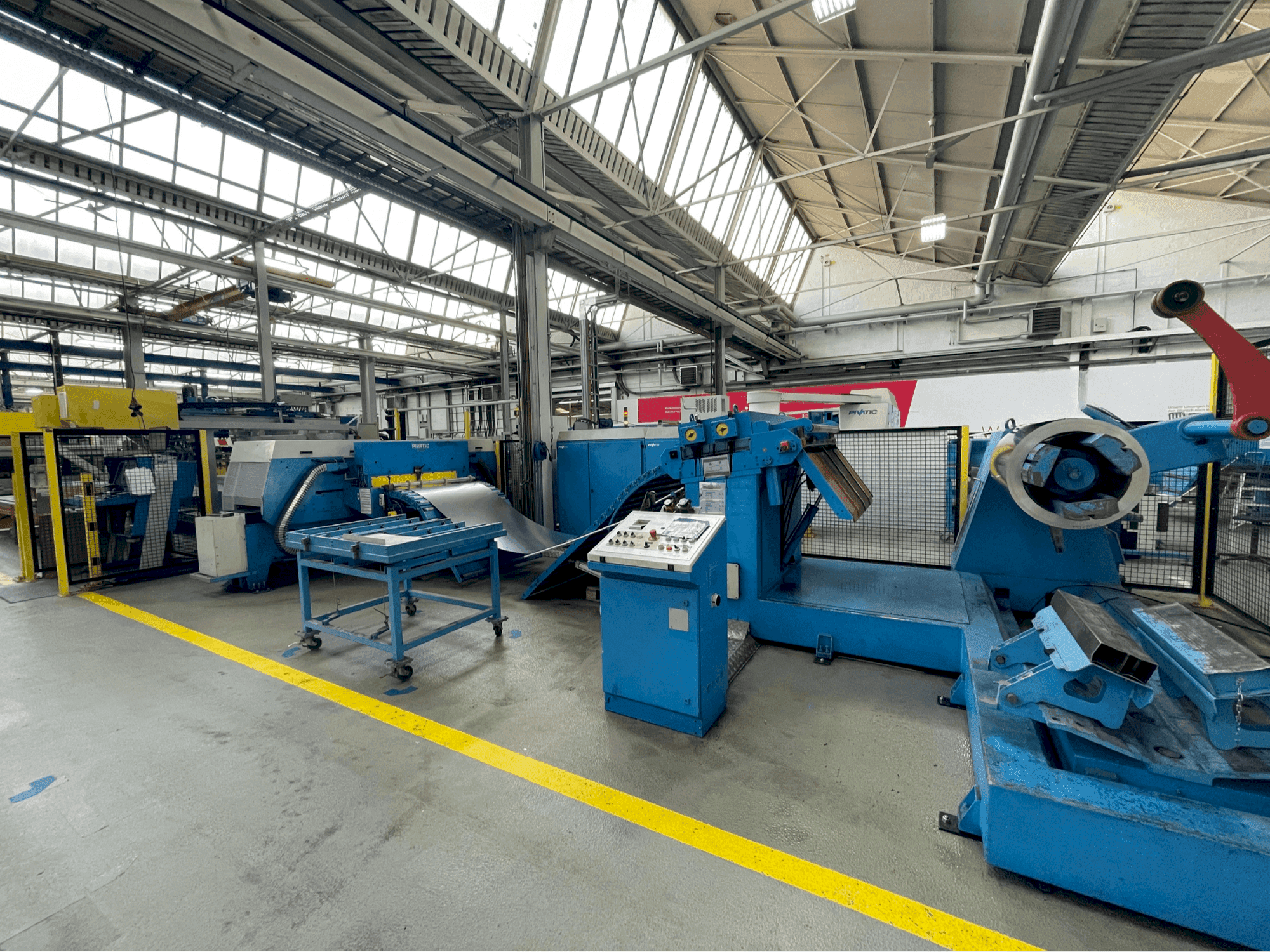 Pivatic P125 Mašinos vaizdas iš priekio