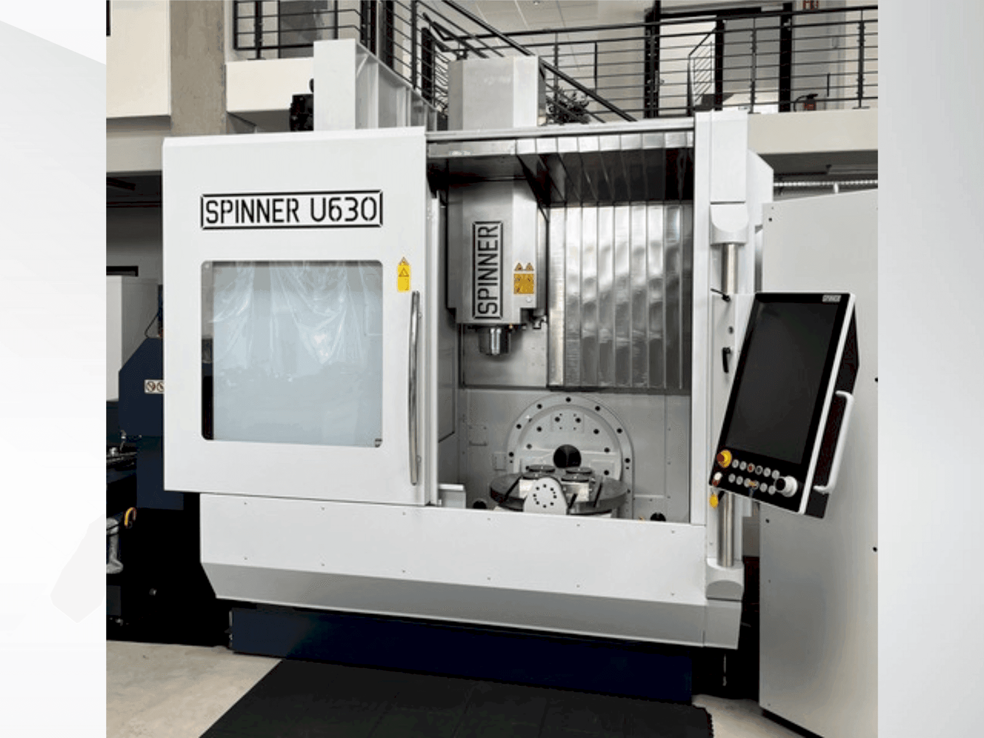 SPINNER U5-630- 54T Mašinos vaizdas iš priekio