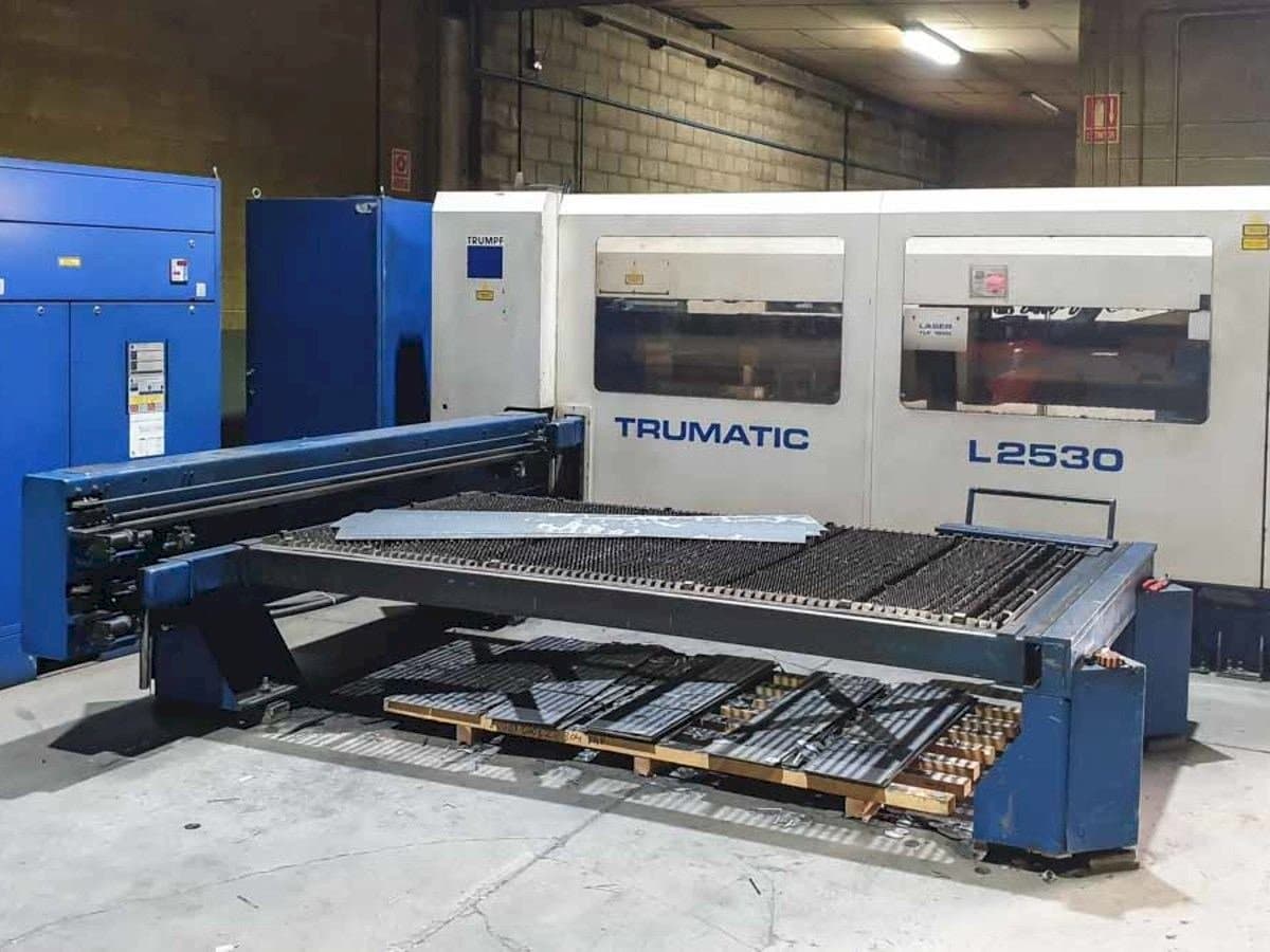 Trumpf Trumatic L2530 Mašinos vaizdas iš priekio