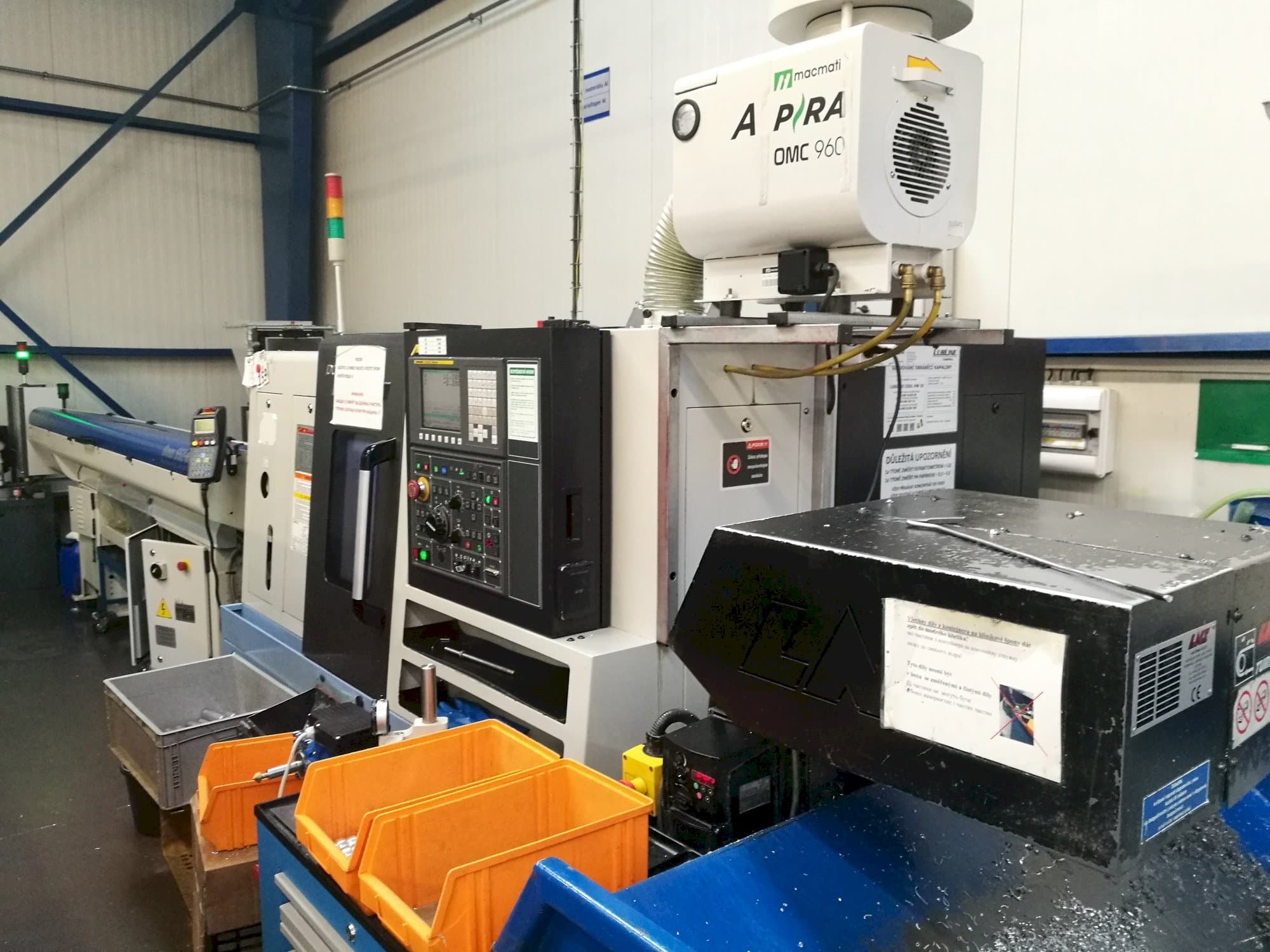 Doosan Lynx 220GA Mašinos vaizdas iš priekio