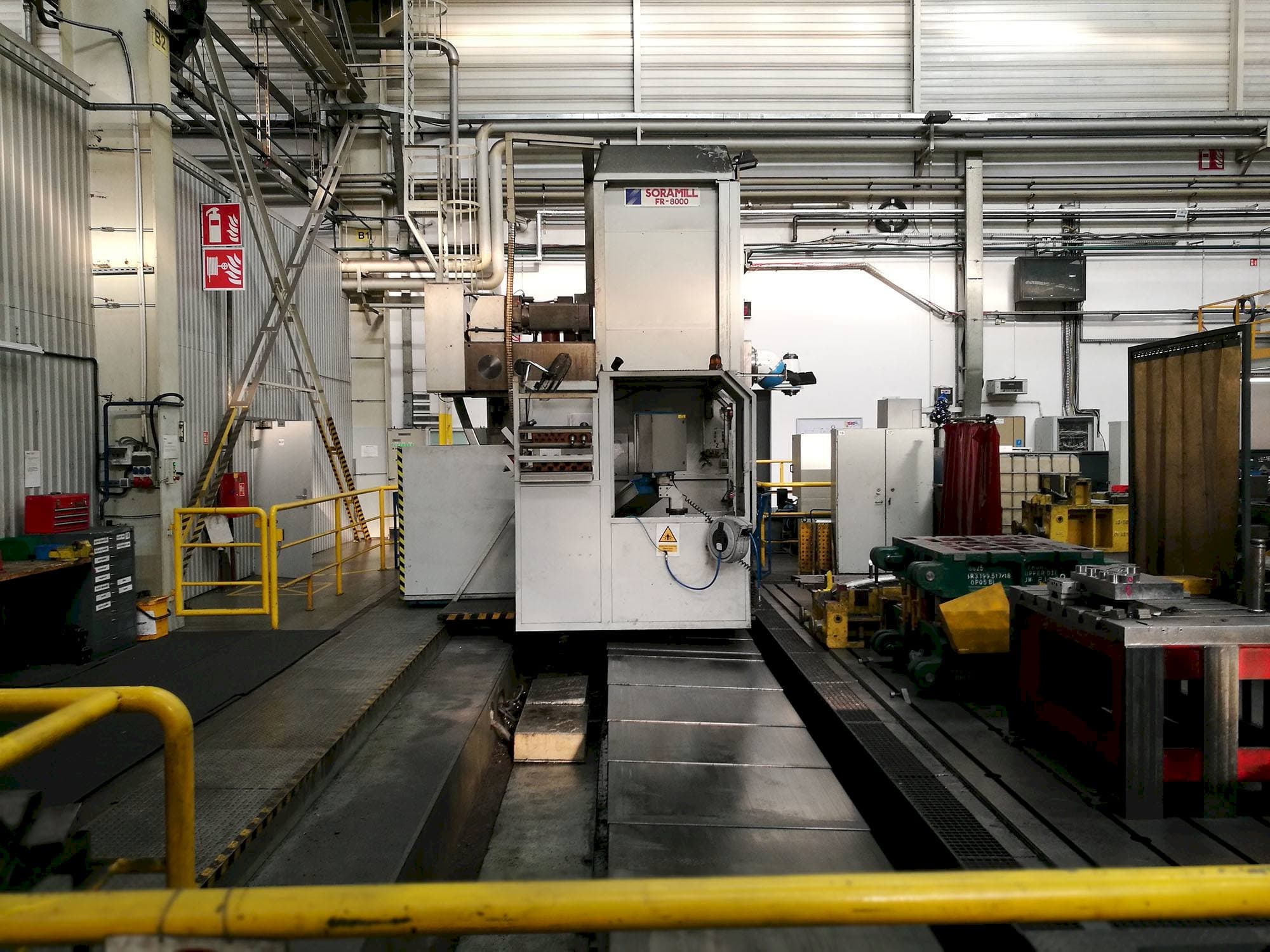 Soraluce FR-8000 Mašinos vaizdas iš priekio