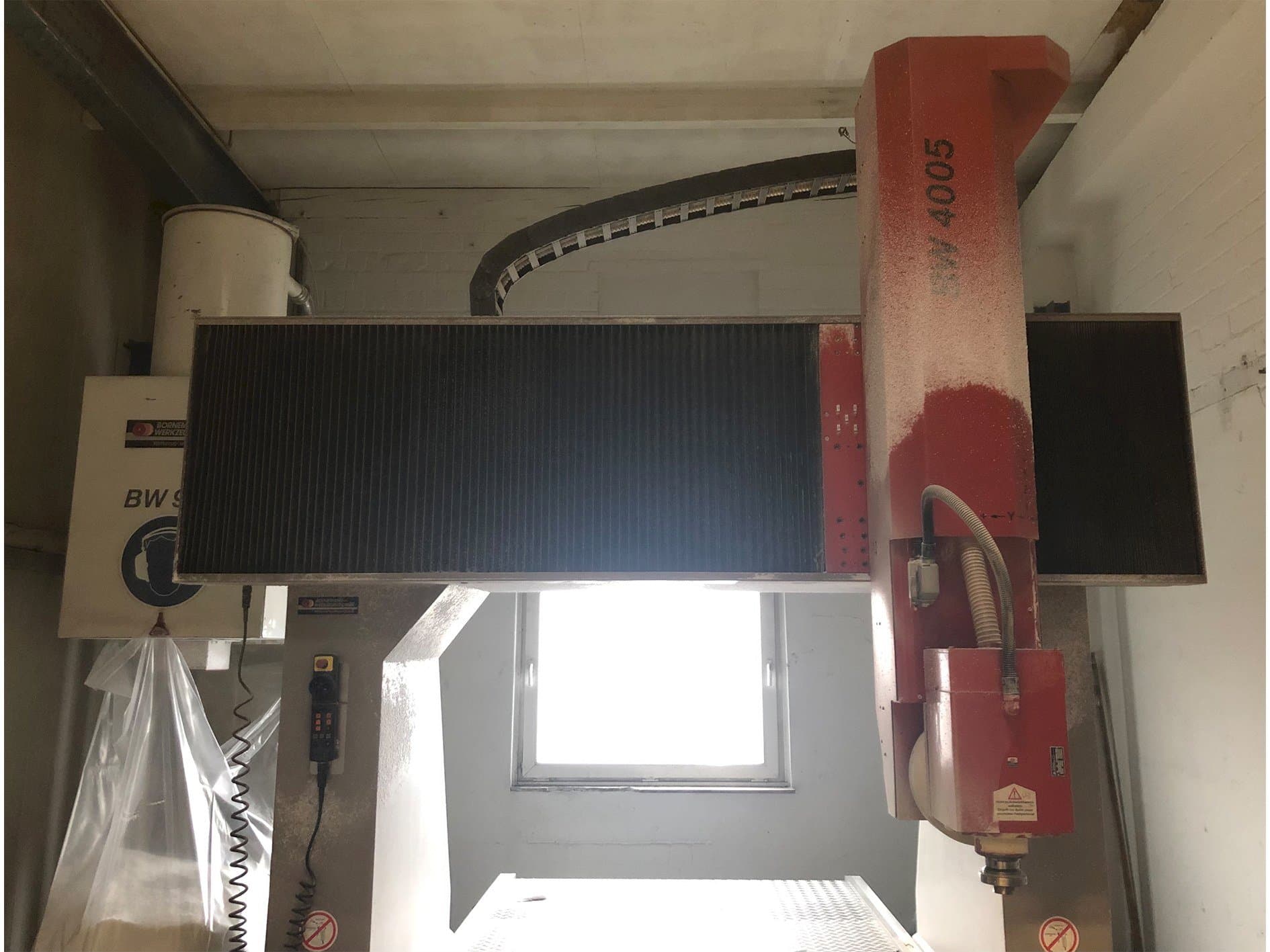 BORNEMANN BW 4005 Mašinos vaizdas iš priekio