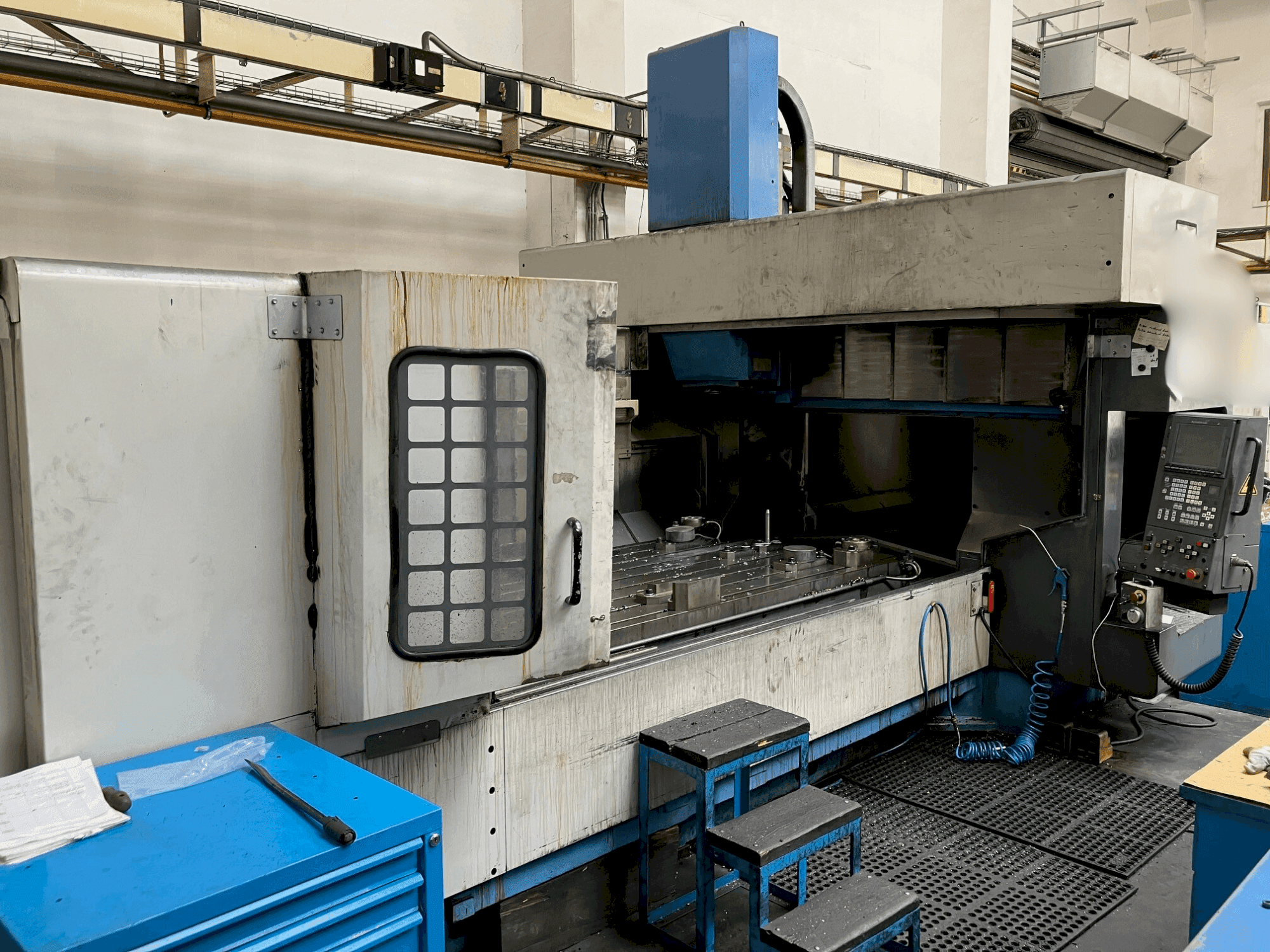 Mazak FJV 60/120 Mašinos vaizdas iš priekio