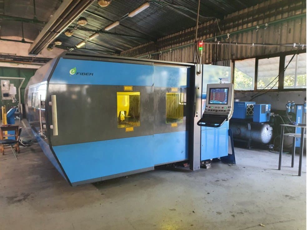 Prima Power Platino Fiber Mašinos vaizdas iš priekio