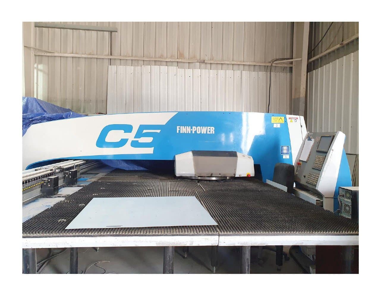 Finn-Power C5 Mašinos vaizdas iš priekio