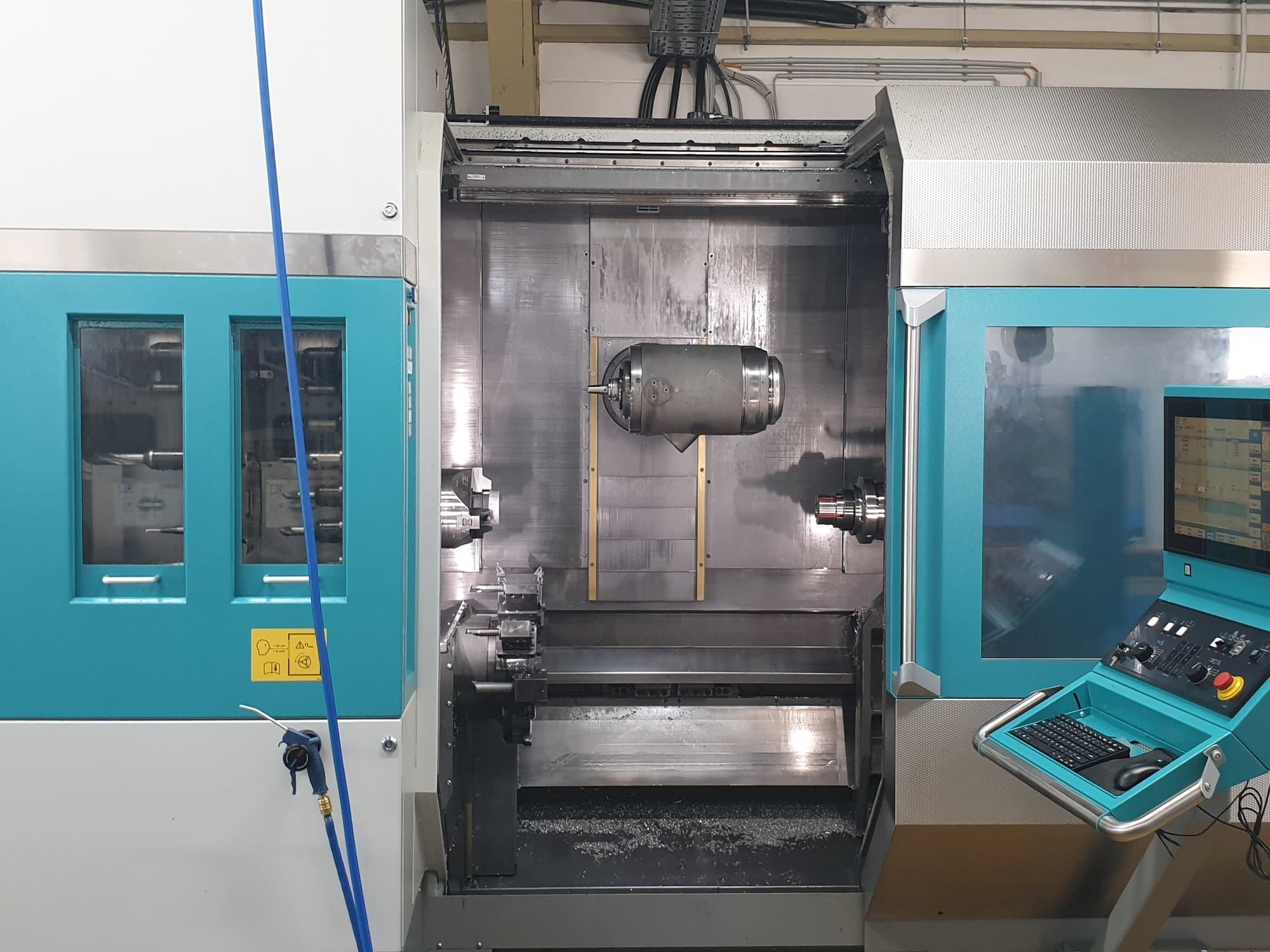 Index G220 Mašinos vaizdas iš priekio