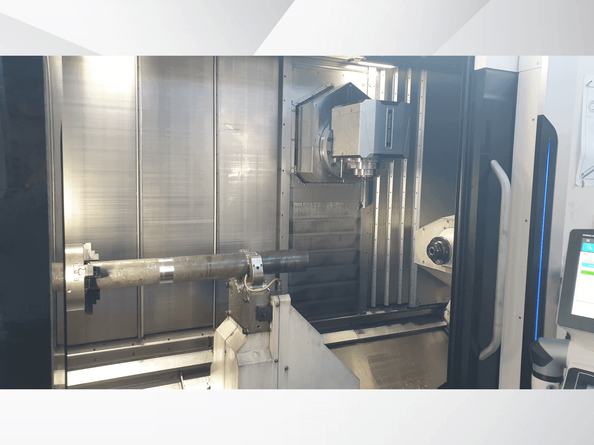 DMG MORI NTX 2500/1500 Mašinos vaizdas iš priekio