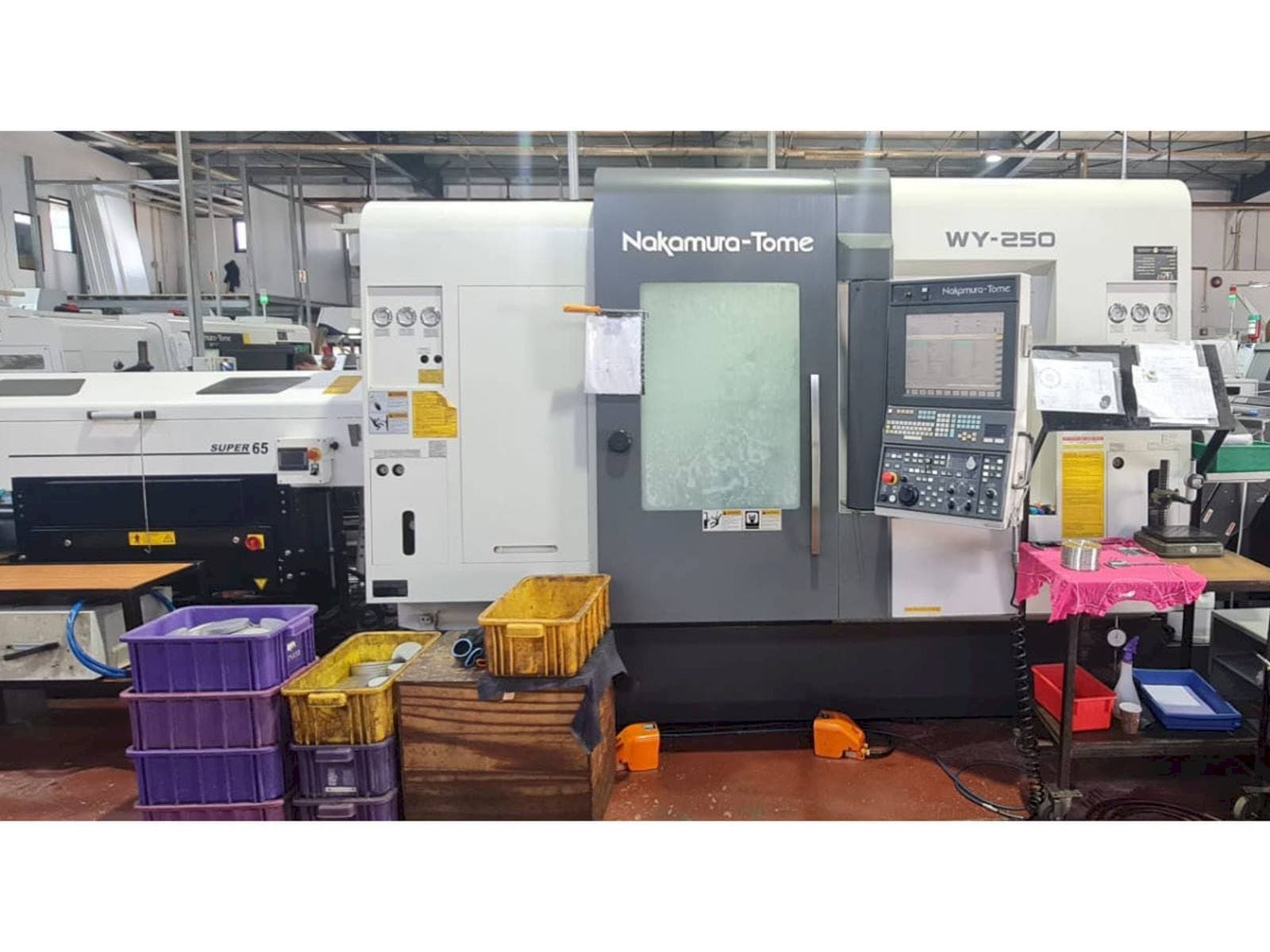 NAKAMURA-TOME WY 250 Mašinos vaizdas iš priekio