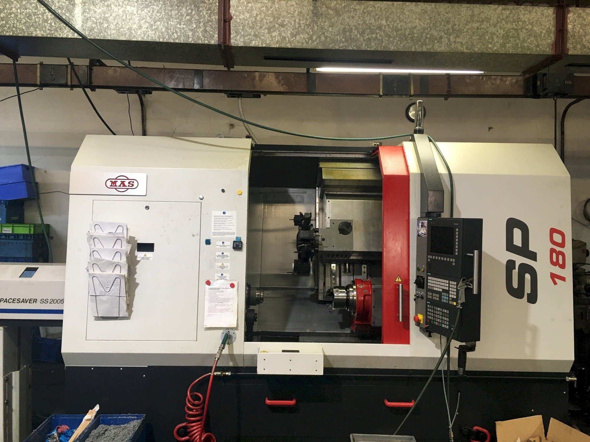 KOVOSVIT MAS SP 180 SY Mašinos vaizdas iš priekio