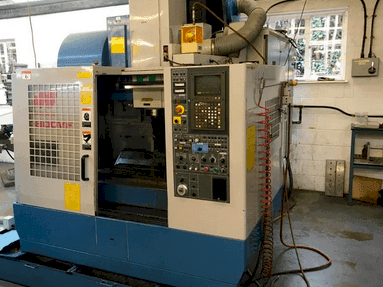 Matsuura MC 600 VF Mašinos vaizdas iš priekio