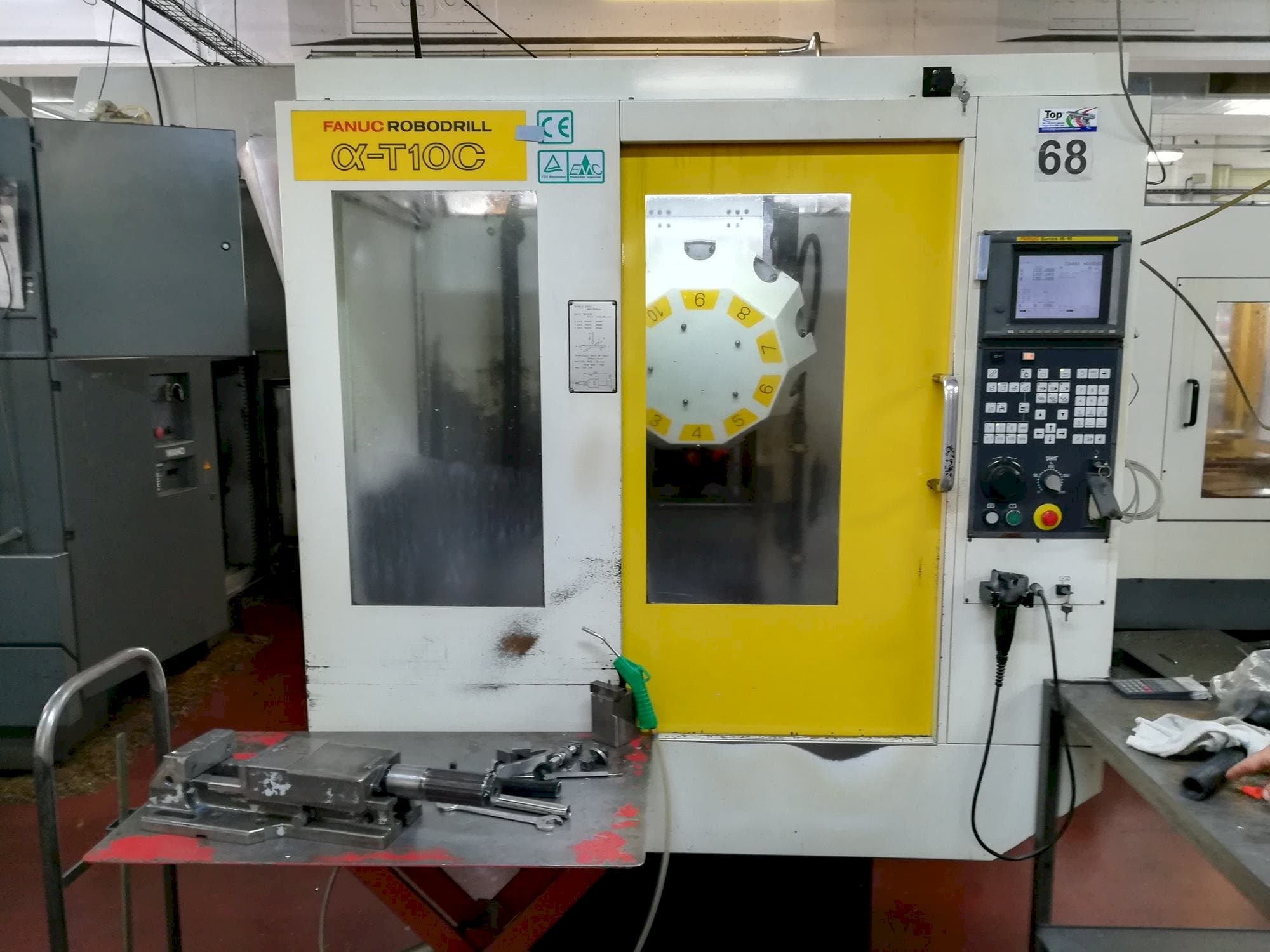FANUC Robodrill alpha-T 10 C Mašinos vaizdas iš priekio