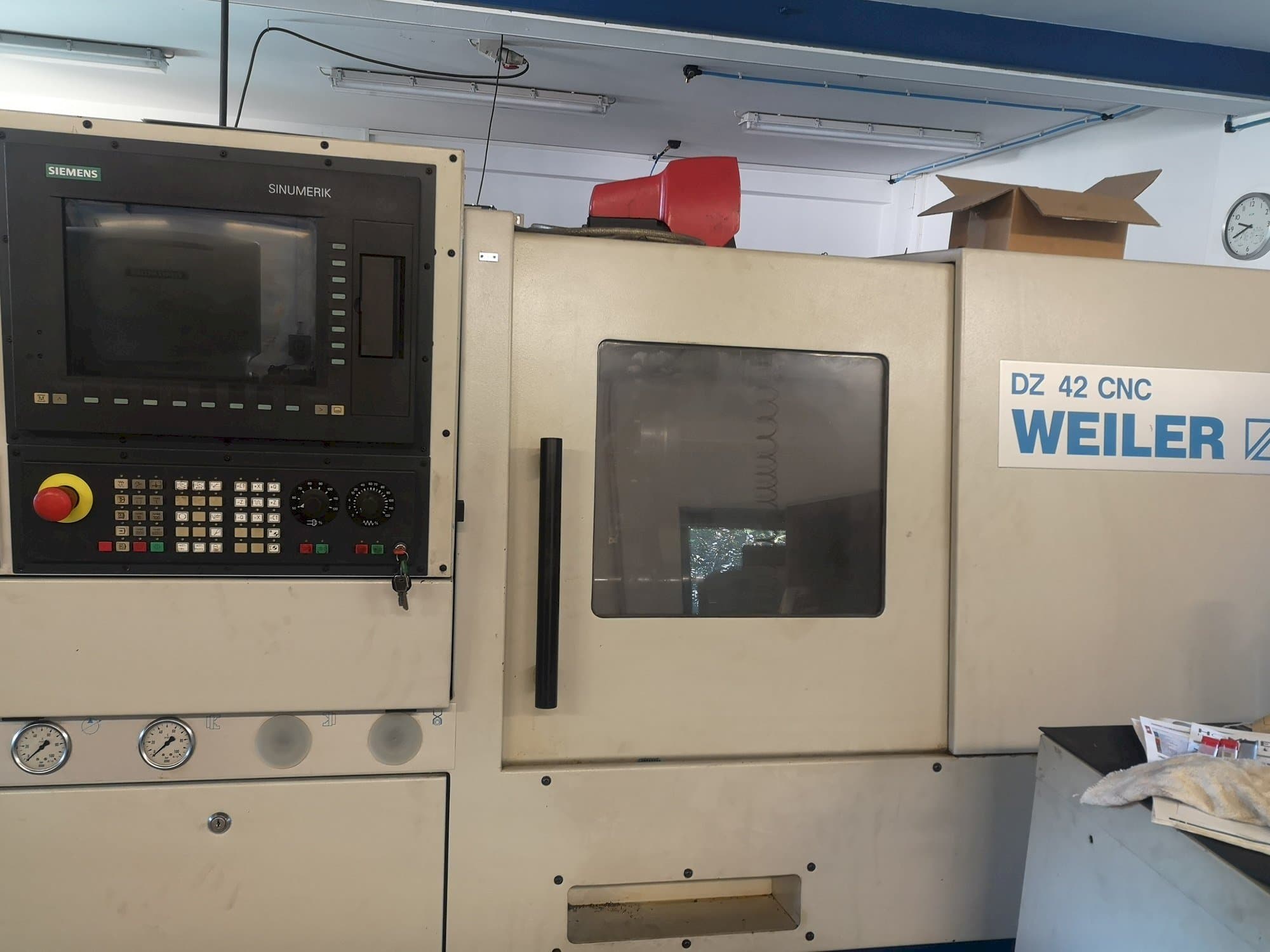 Weiler DZ 42 Mašinos vaizdas iš priekio