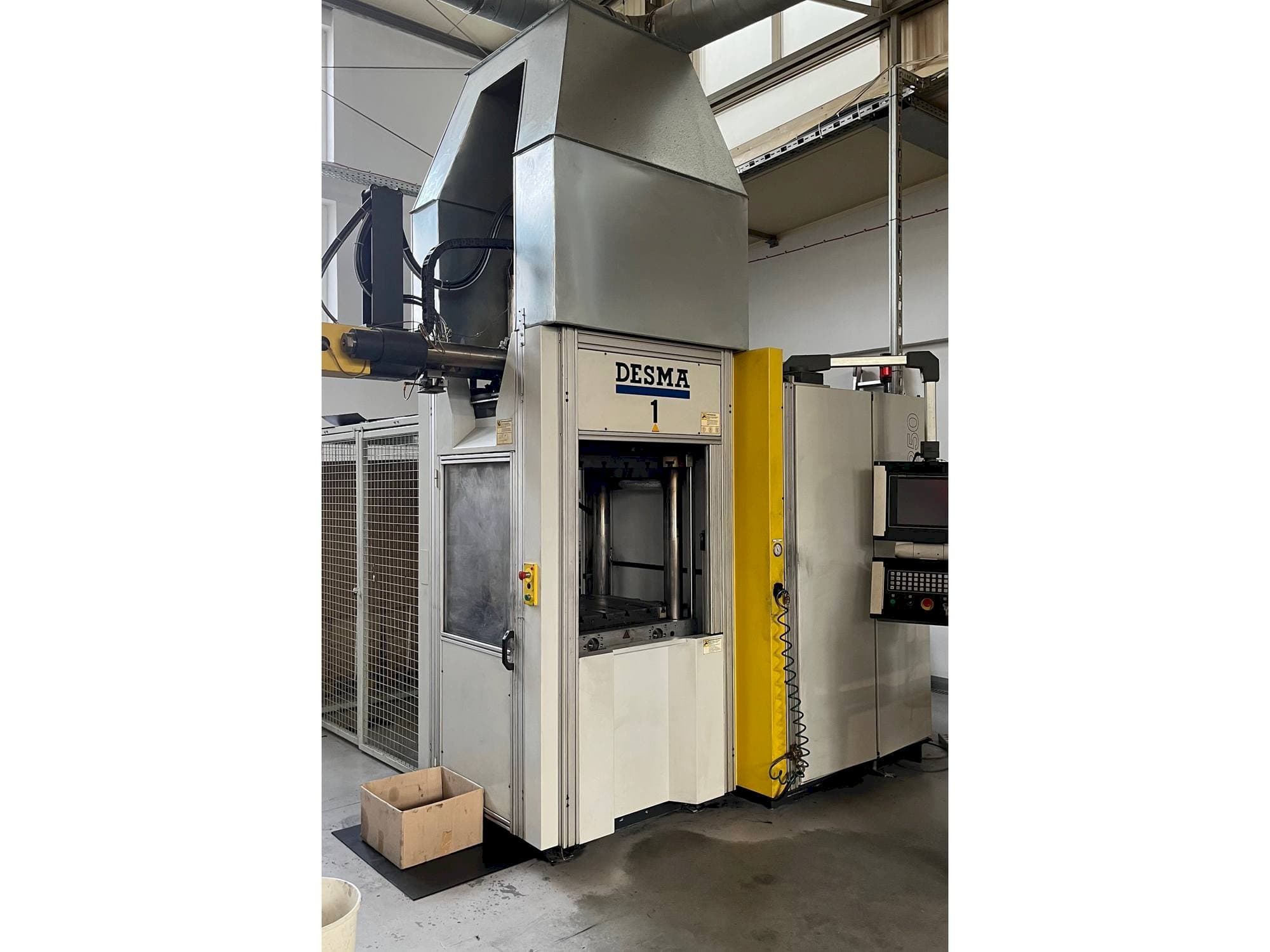 Kloeckner Desma 968.250 ZO Mašinos vaizdas iš priekio