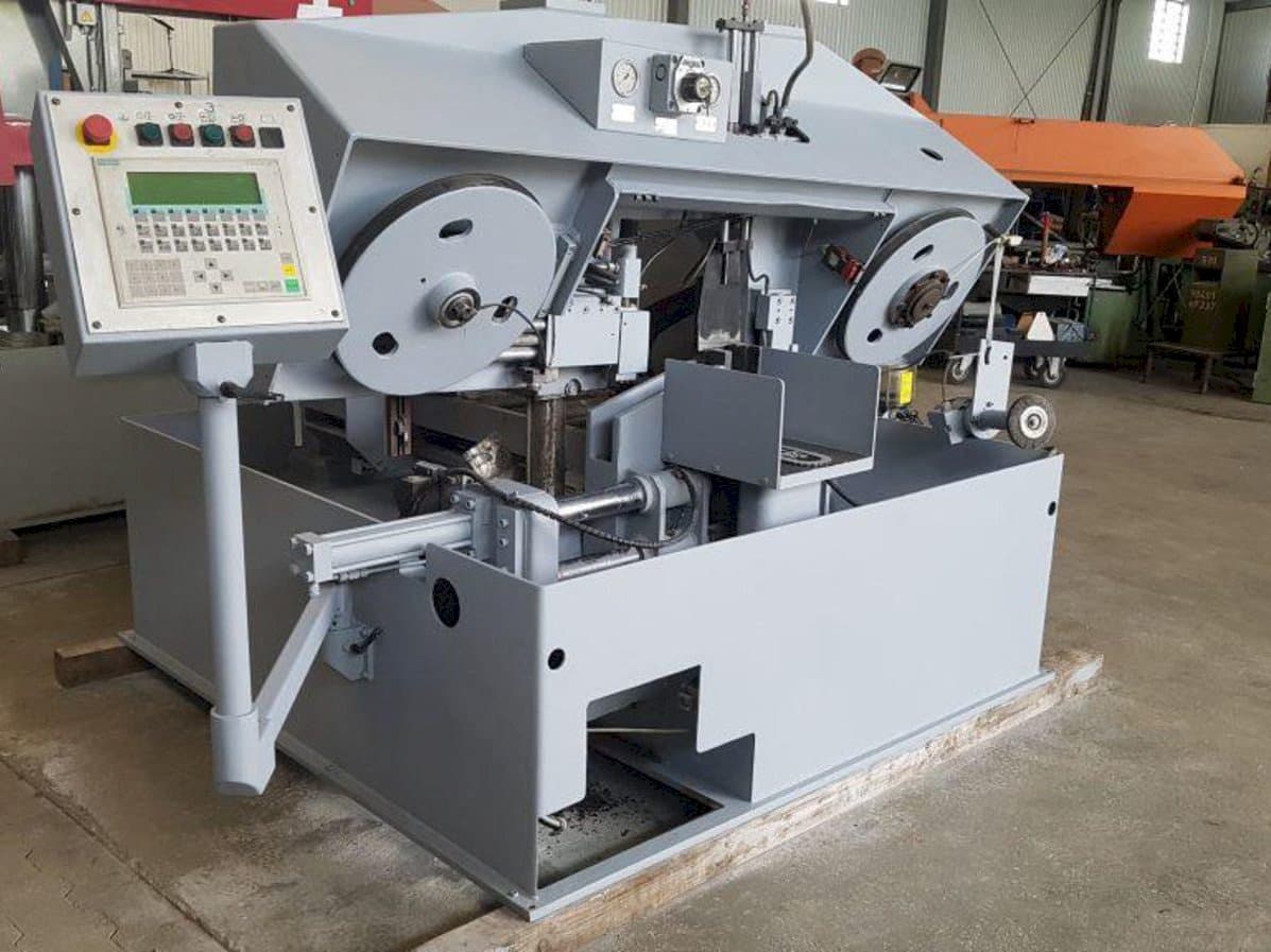 FORTE SBA 271 Mašinos vaizdas iš priekio