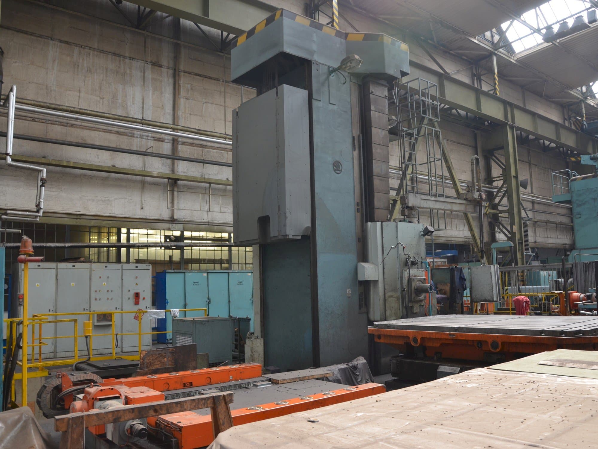 SKODA W 180NC Mašinos vaizdas iš kairės pusės