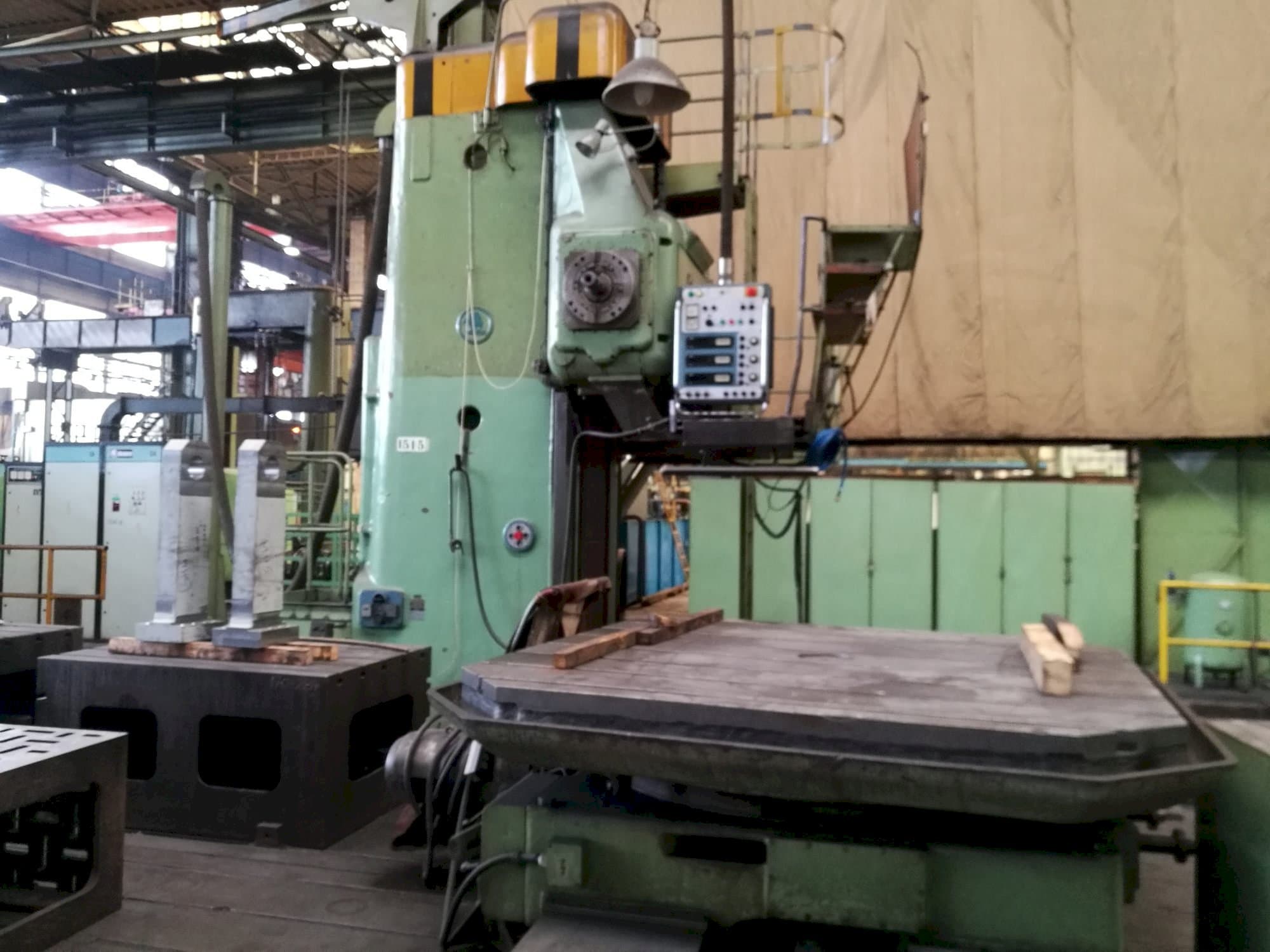 SKODA WD 160 Mašinos vaizdas iš priekio