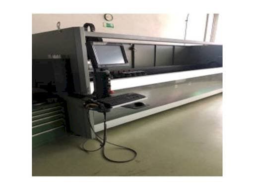 Emmegi PHANTOMATIC T3 S Mašinos vaizdas iš priekio