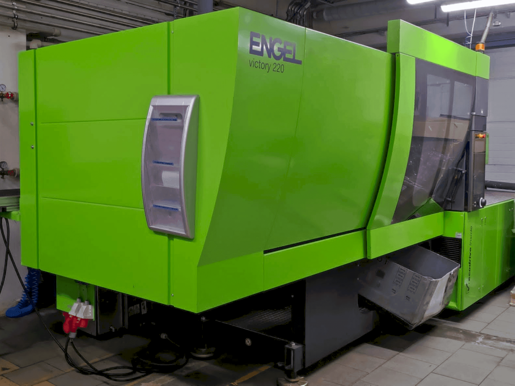 Engel VC 1060/220 SPEX Mašinos vaizdas iš priekio