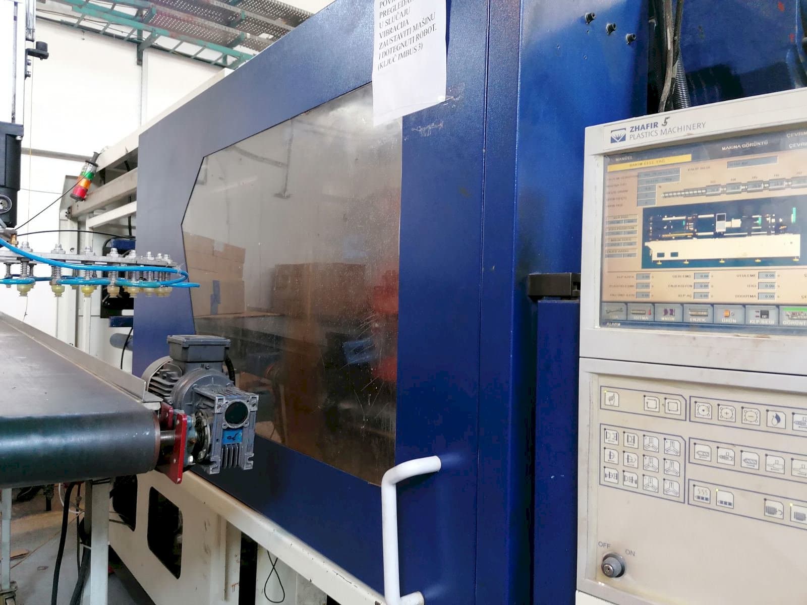 HAITIAN Zhafir 410 Mašinos vaizdas iš priekio