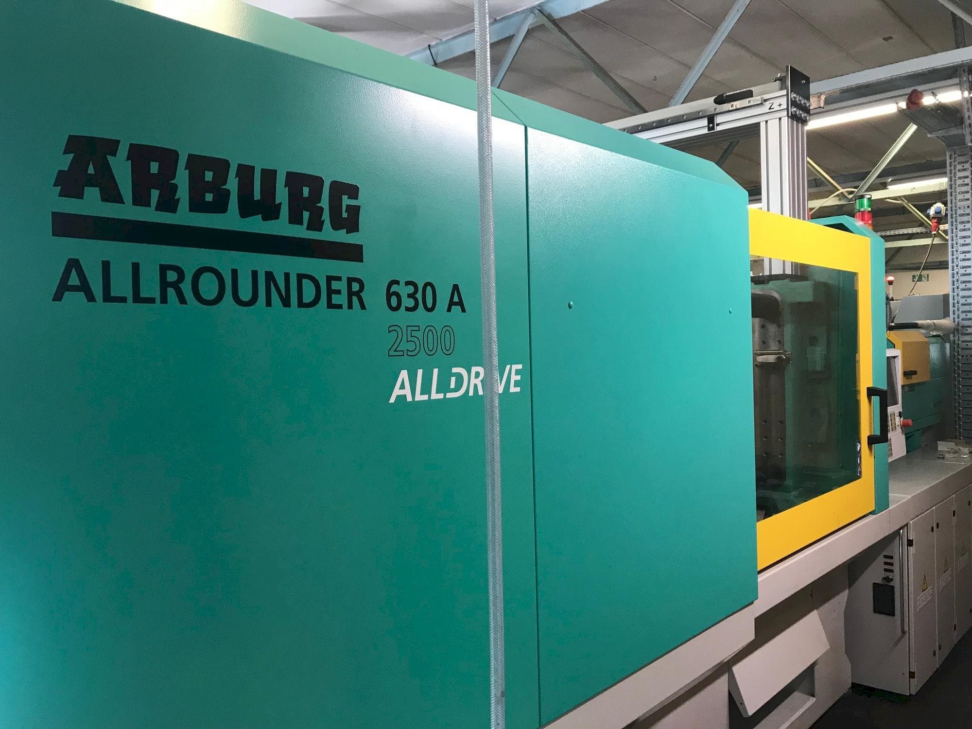 Arburg Allrounder 630 A 2500-800 Mašinos vaizdas iš priekio