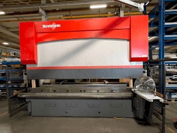 Bystronic PR 200x4100 Mašinos vaizdas iš priekio