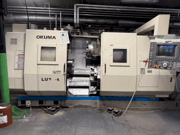Okuma LU2-M Mašinos vaizdas iš priekio
