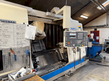 Okuma MacTurn 350 Mašinos vaizdas iš priekio